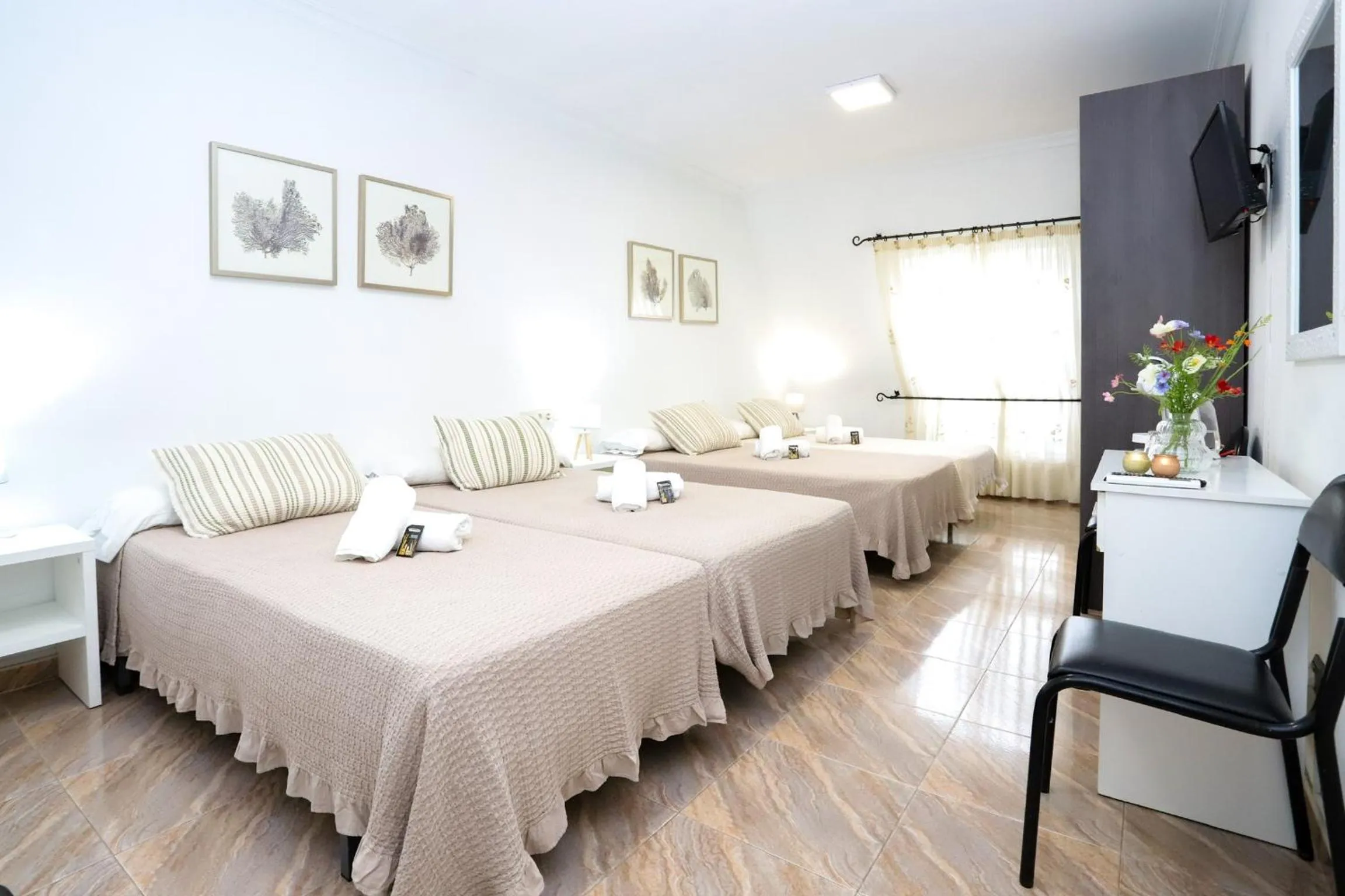 Bed in Pensión As Burgas