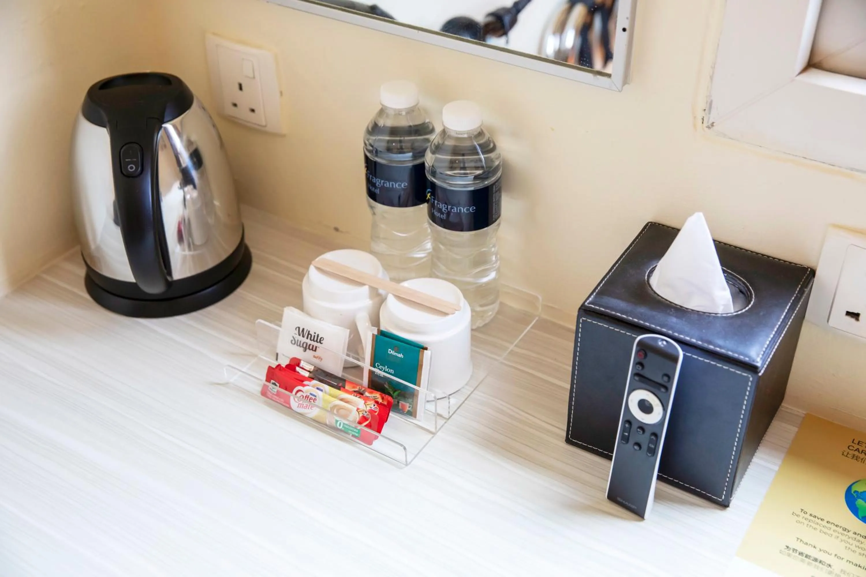 Coffee/tea facilities in Fragrance Hotel - Rose