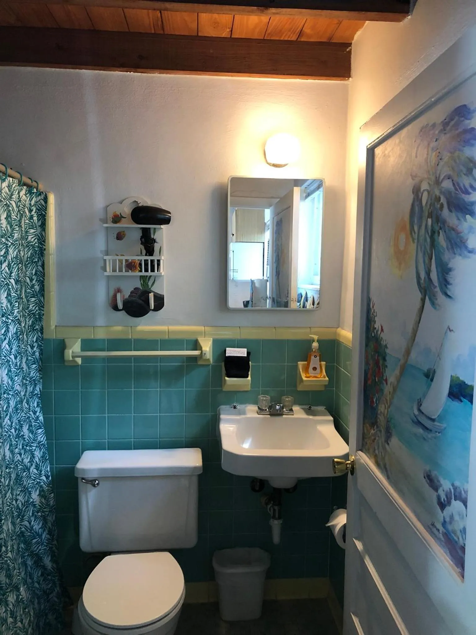 Toilet in Key Largo Cottages