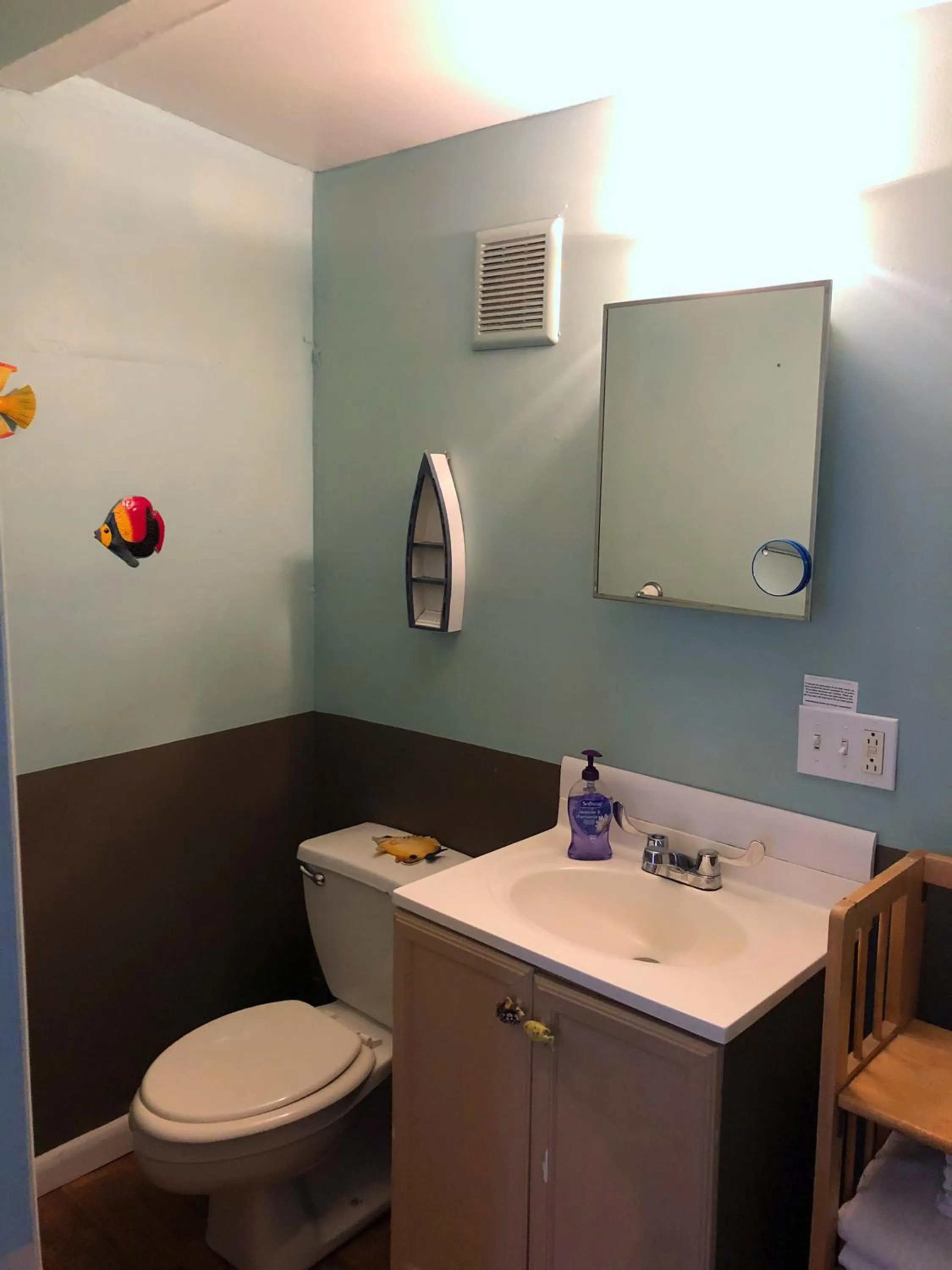 Bathroom in Key Largo Cottages