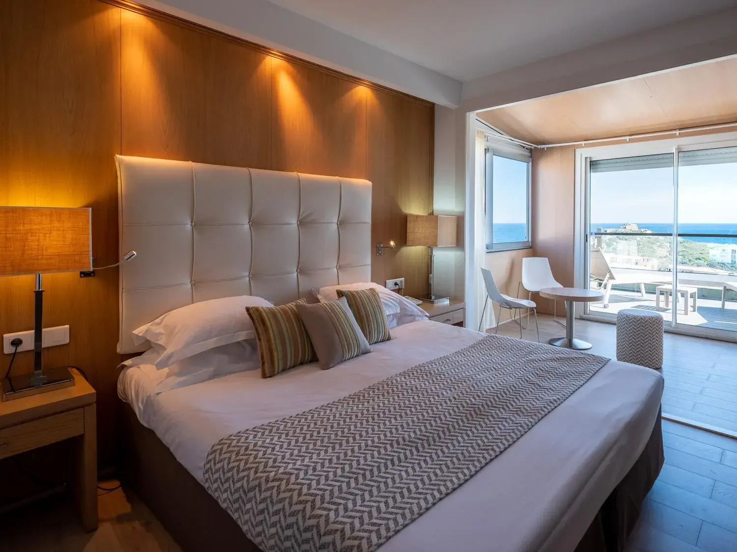 Photo of the whole room, Bed in Hotel Revellata & Spa Photo of the whole room, Bed in Hotel Revellata & Spa