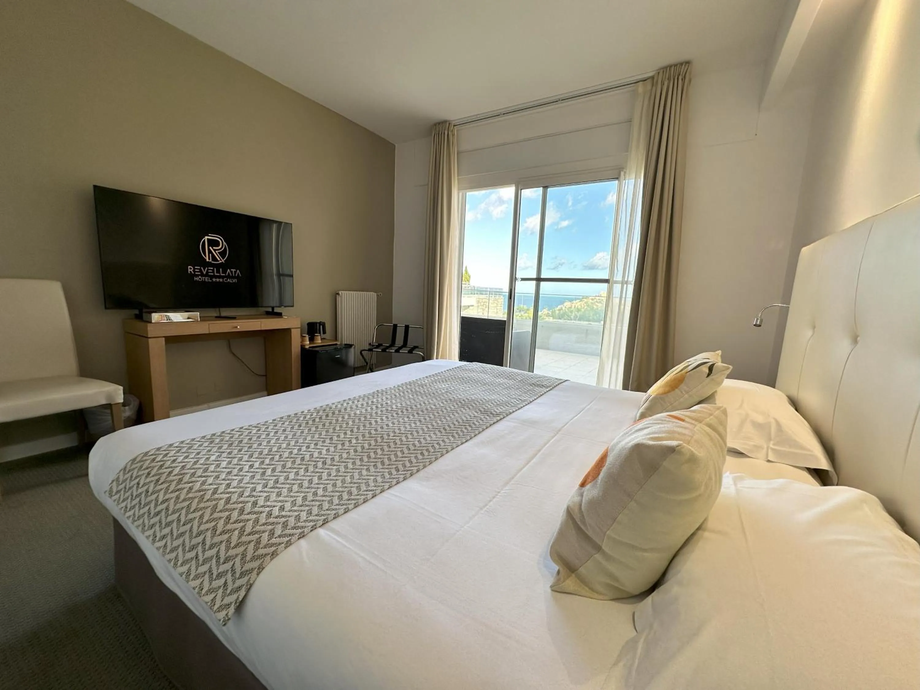 TV and multimedia, Bed in Hotel Revellata & Spa