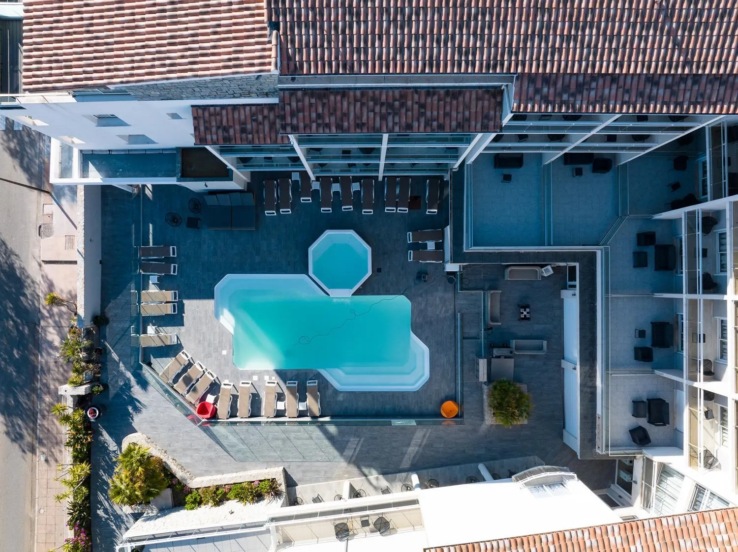 Property building in Hotel Revellata & Spa