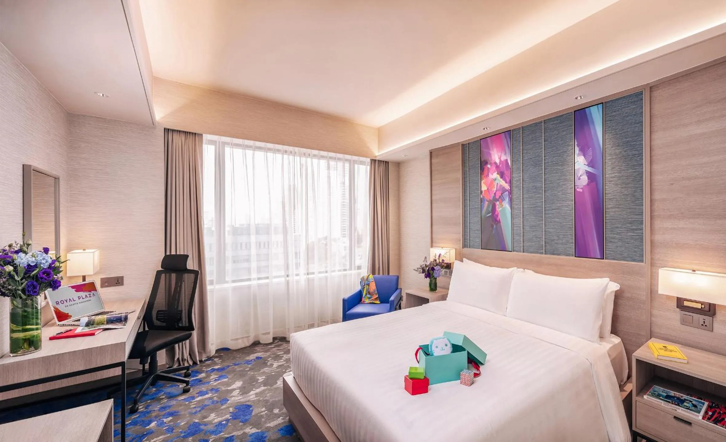 Bed in Royal Plaza on Scotts