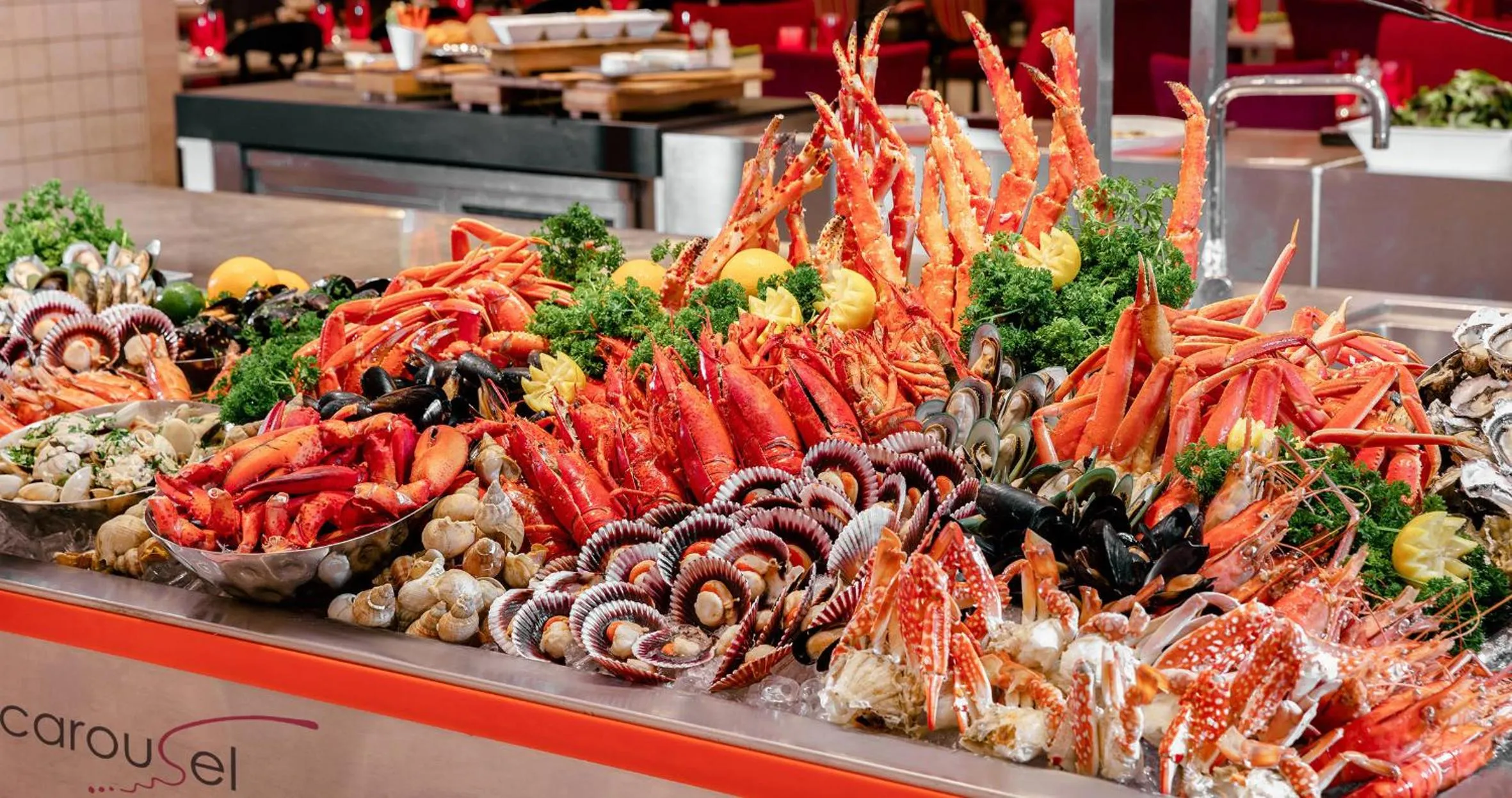 Restaurant/places to eat in Royal Plaza on Scotts