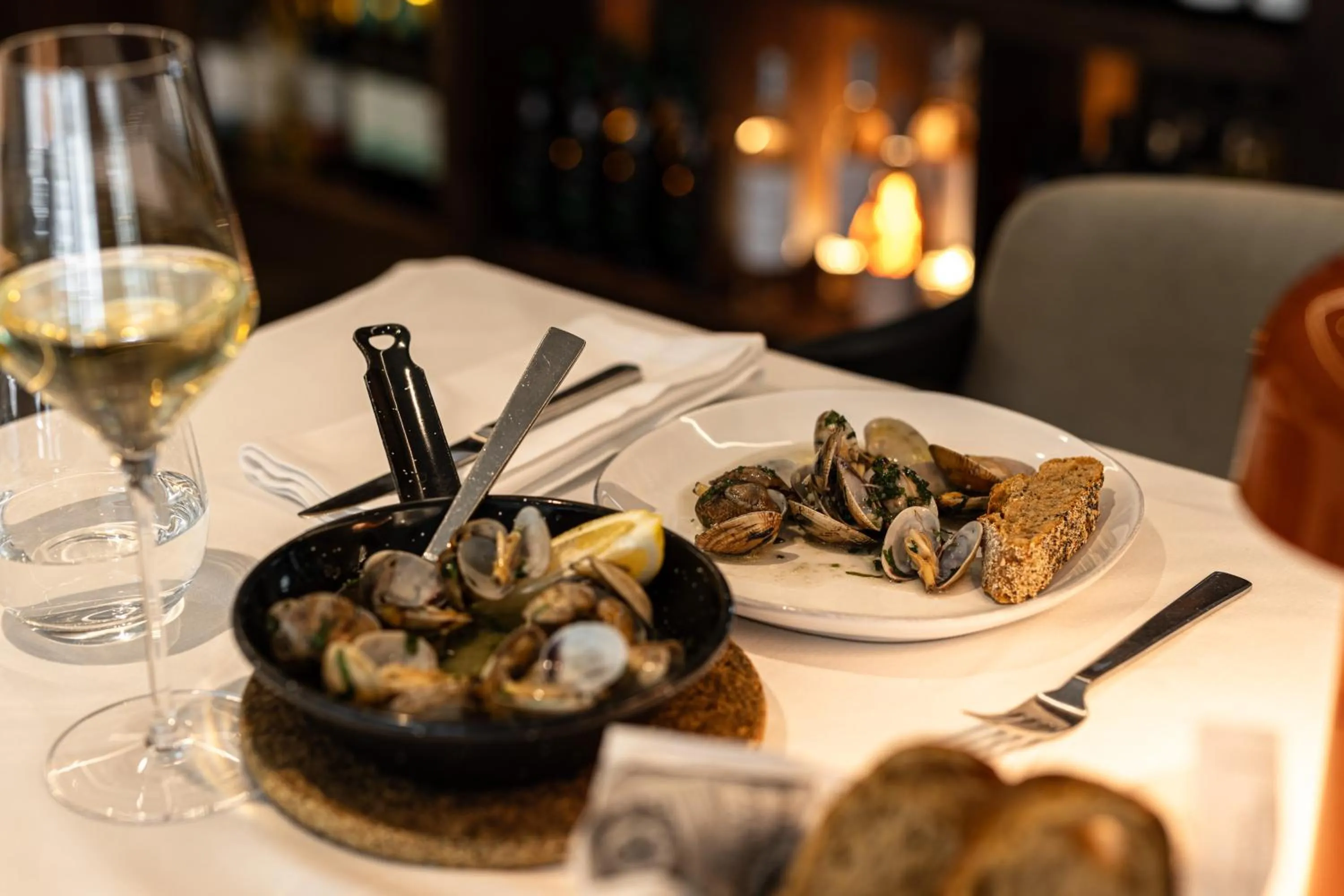 Food and drinks in Corpo Santo Lisbon Historical Hotel