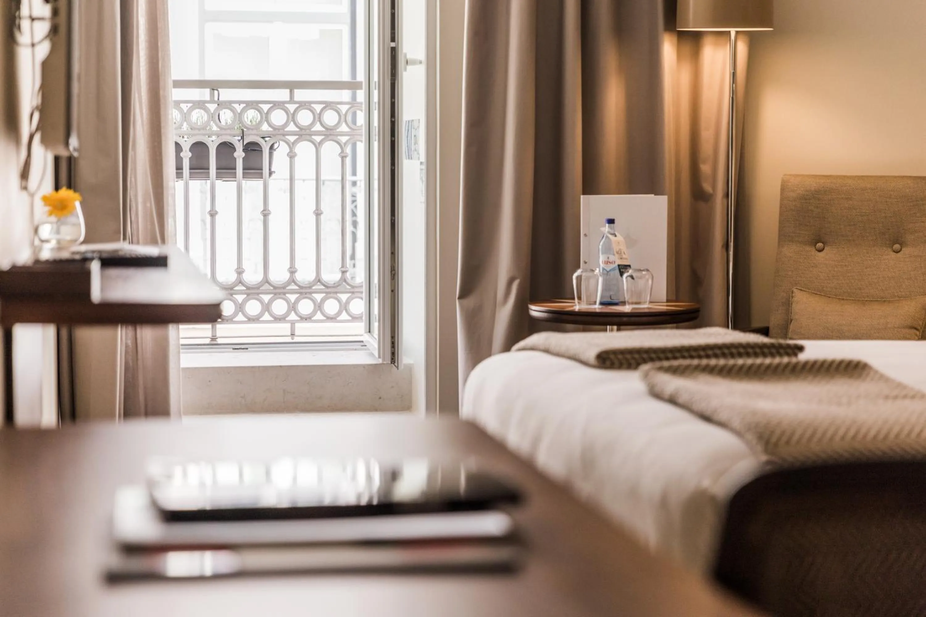 Bed in Corpo Santo Lisbon Historical Hotel