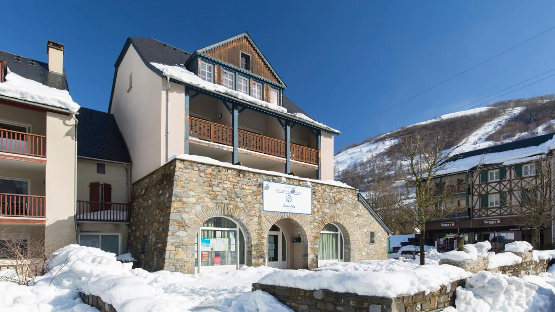 Property building in Vacancéole - Les Jardins de Balnéa