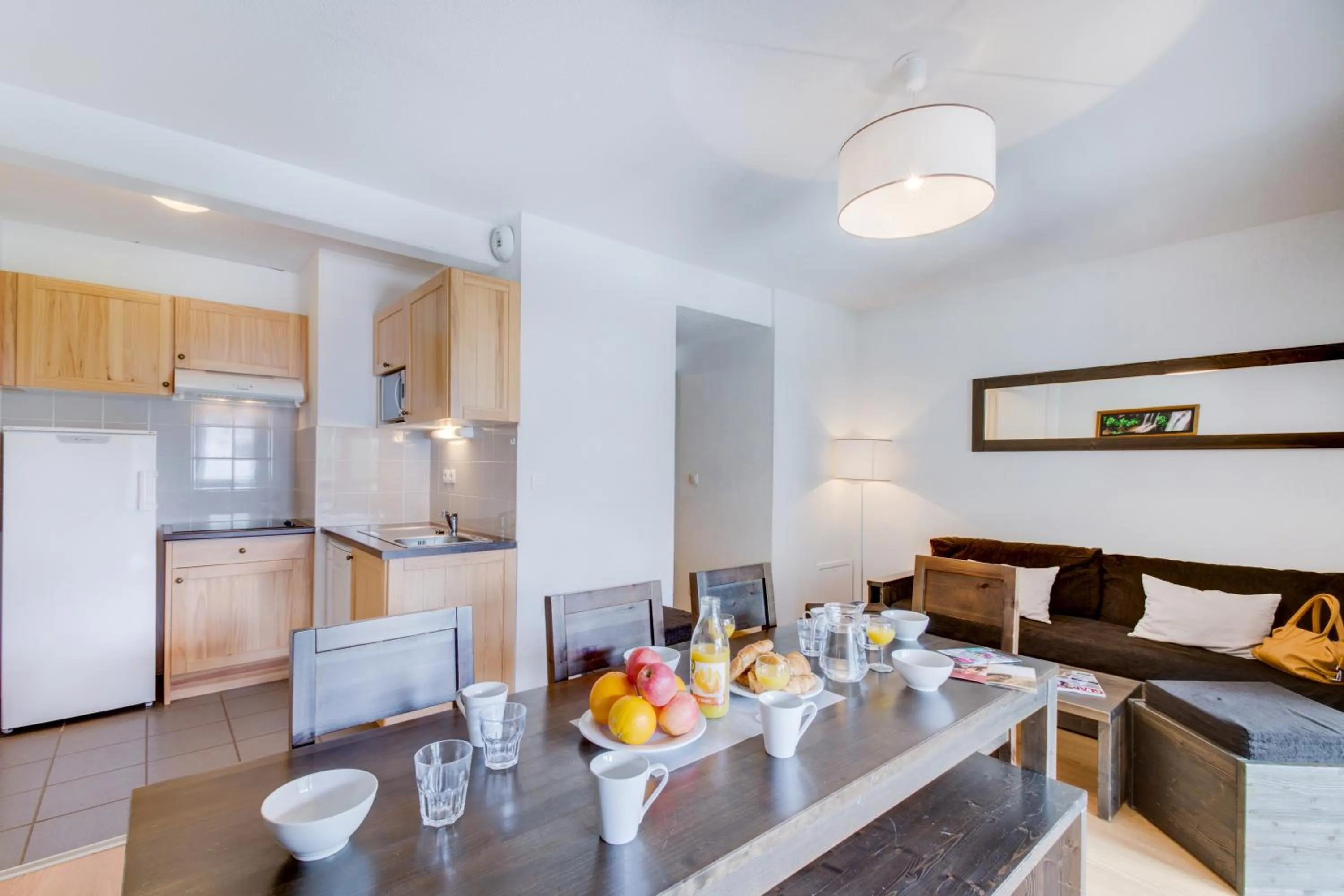 Kitchen or kitchenette in Vacancéole - Les Jardins de Balnéa