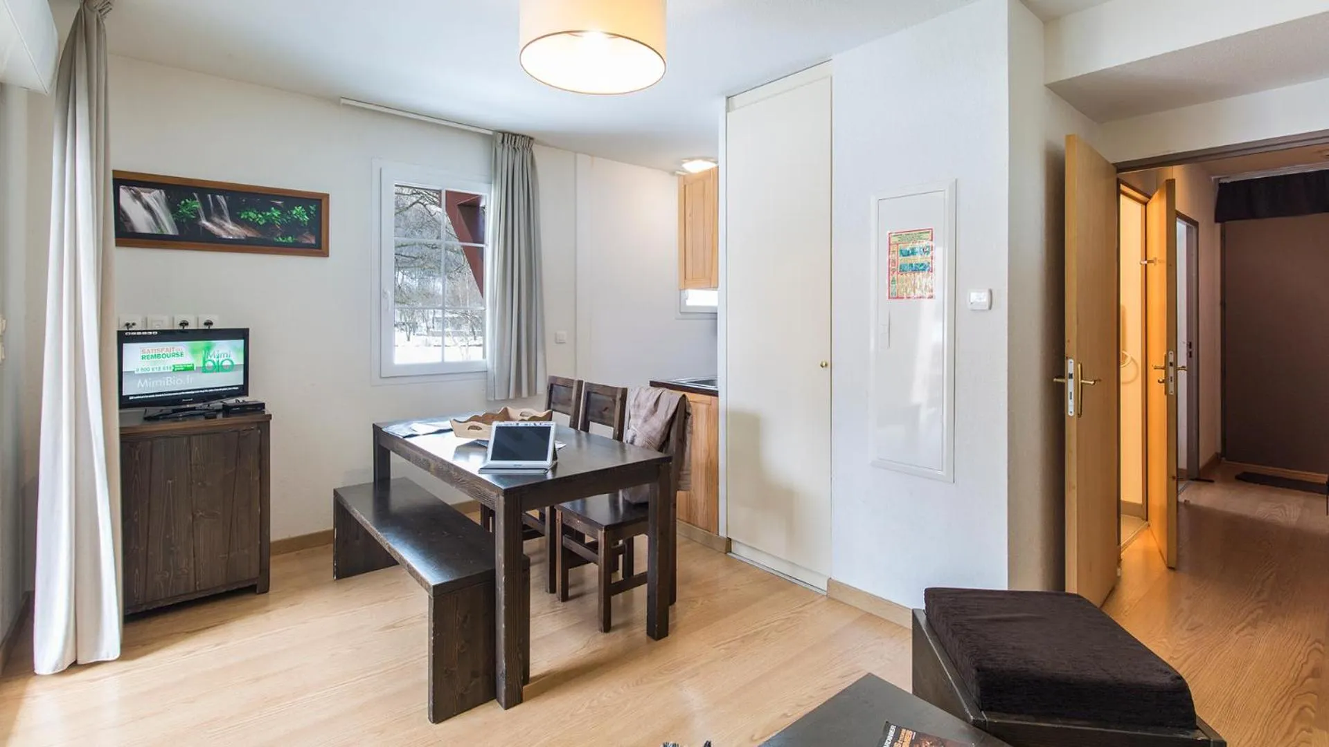 Dining area in Vacancéole - Les Jardins de Balnéa