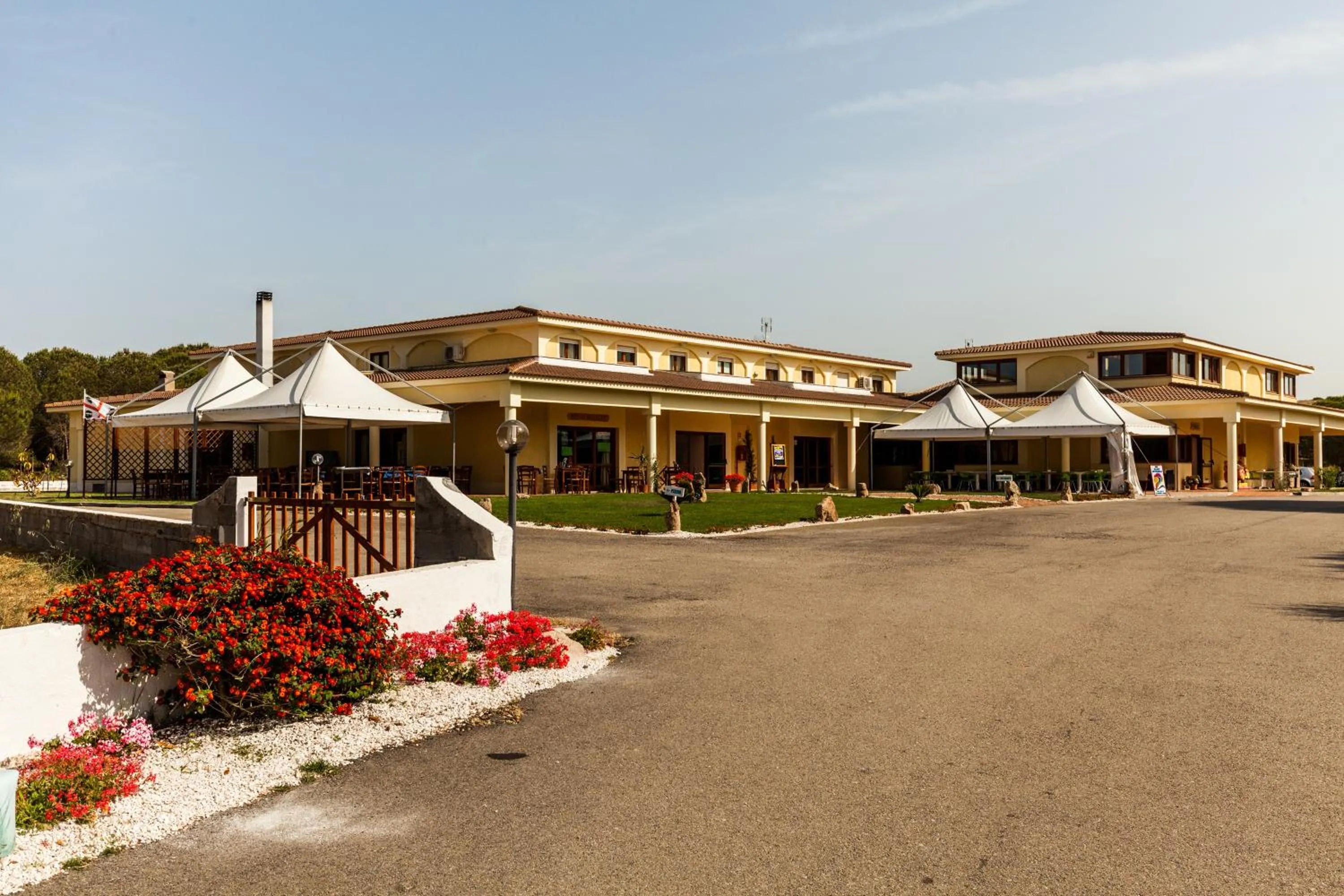 Property building in Hotel Petri Marini