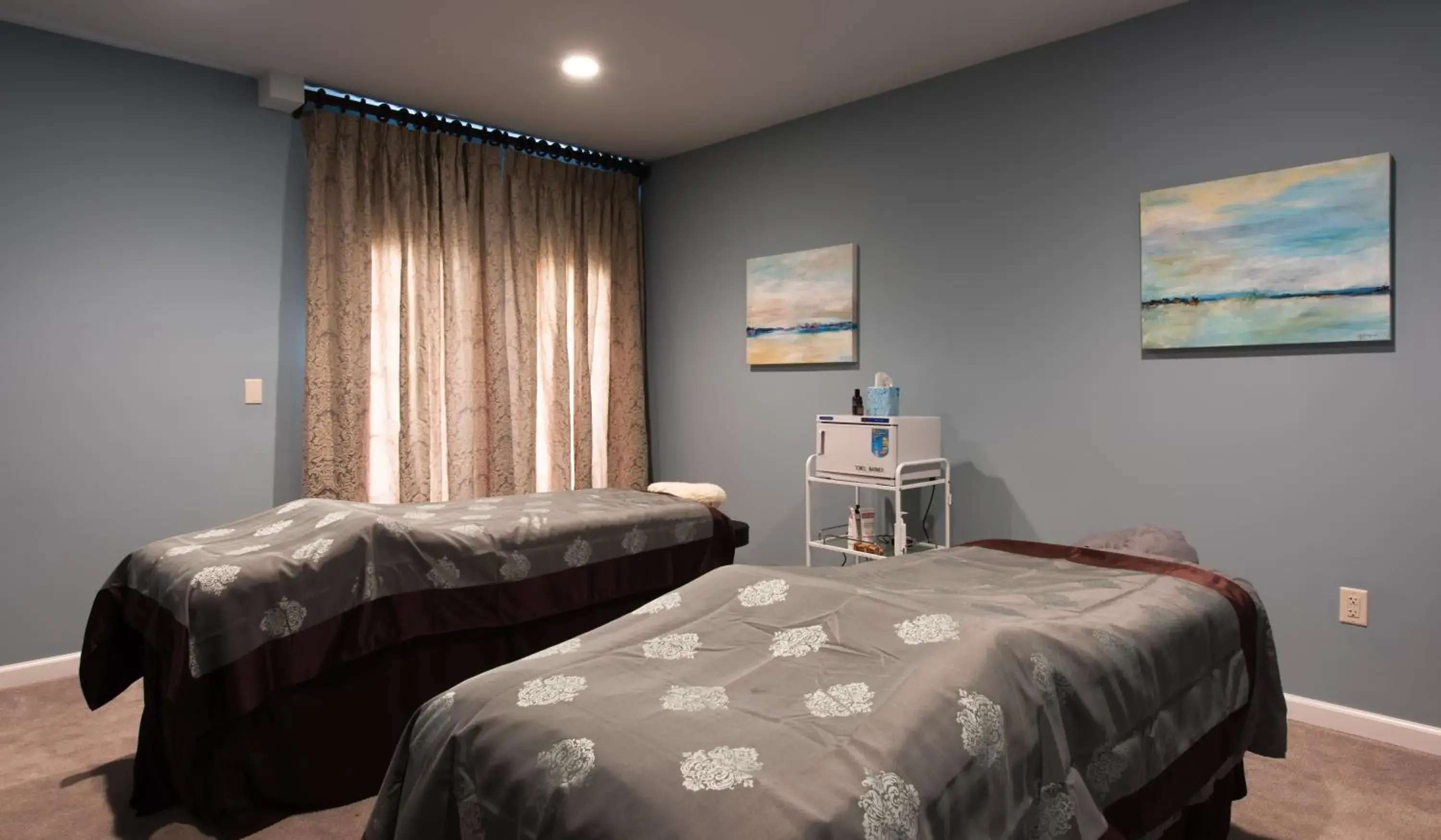 Massage, Bed in Valhalla Resort Hotel Massage, Bed in Valhalla Resort Hotel