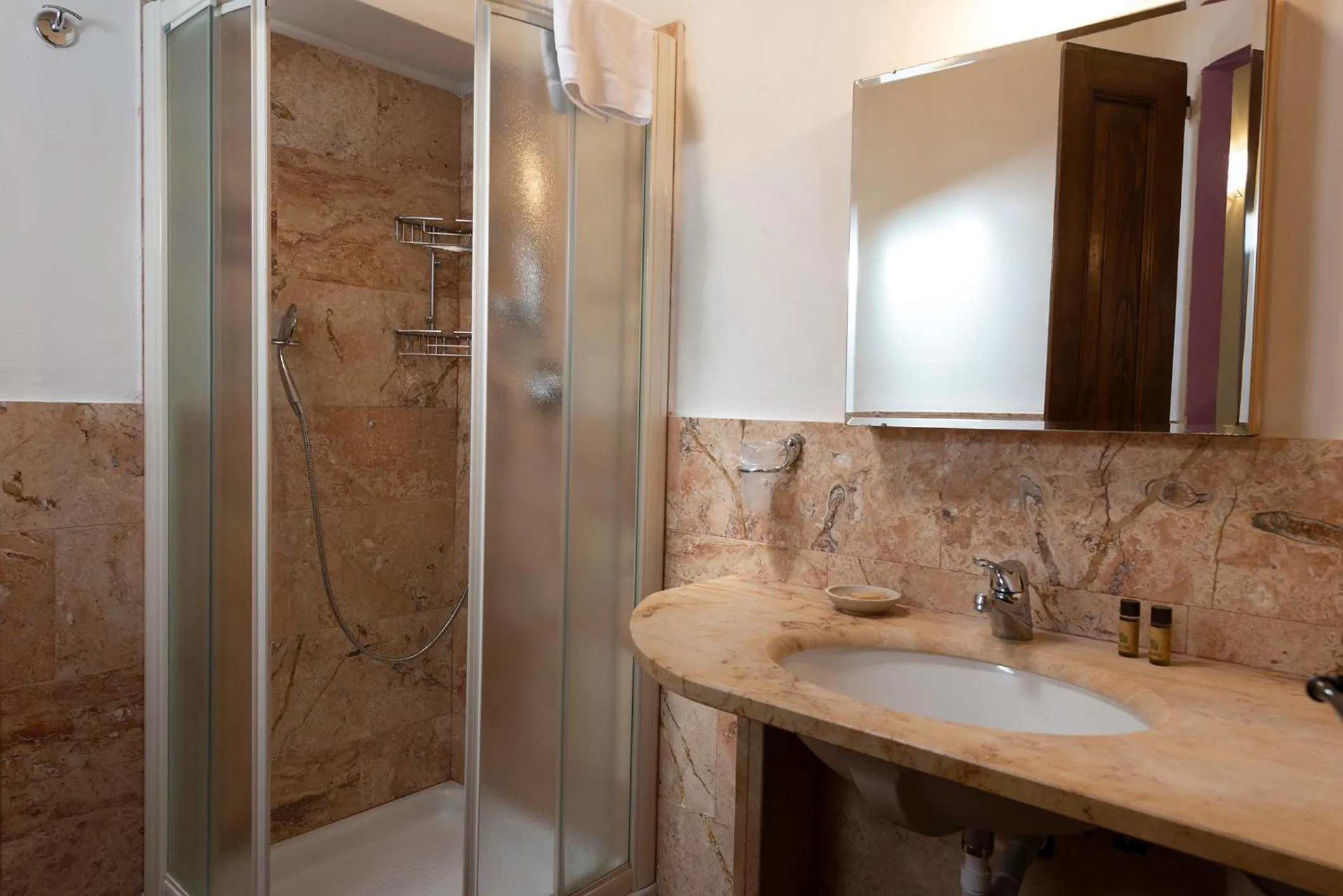 Bathroom in Locanda Vesuna Hotel Countryhouse