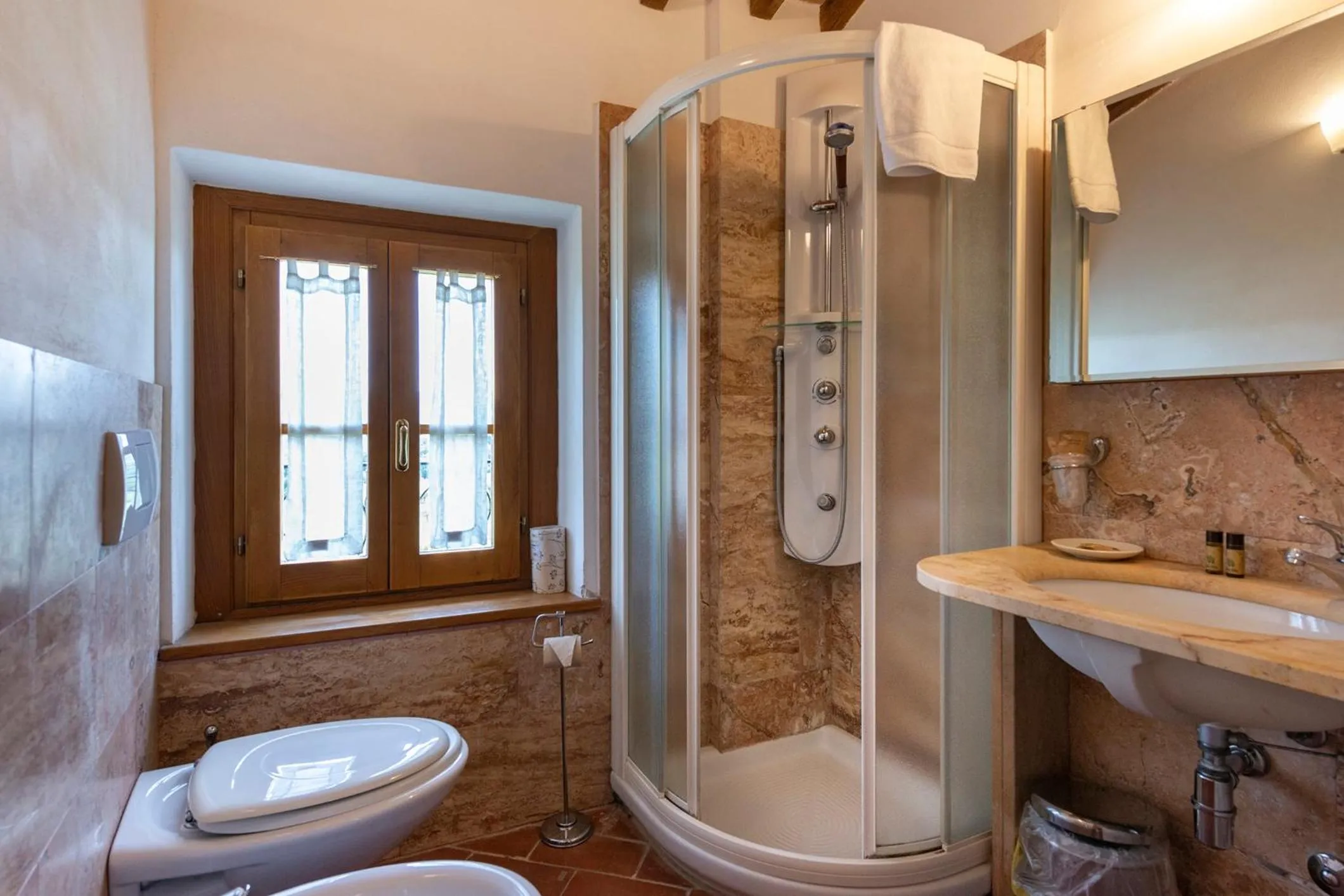 Bathroom in Locanda Vesuna Hotel Countryhouse