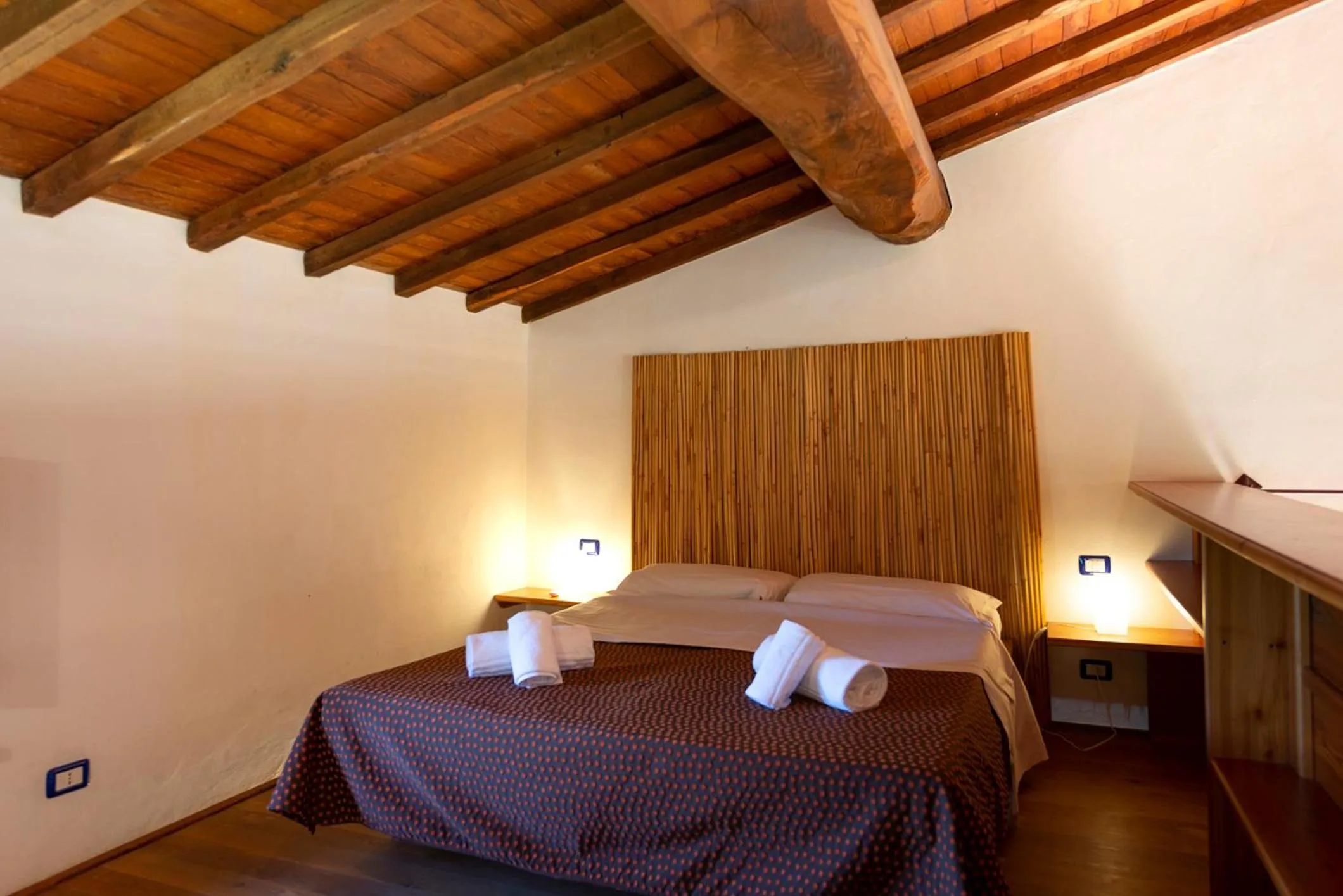 Bed in Locanda Vesuna Hotel Countryhouse