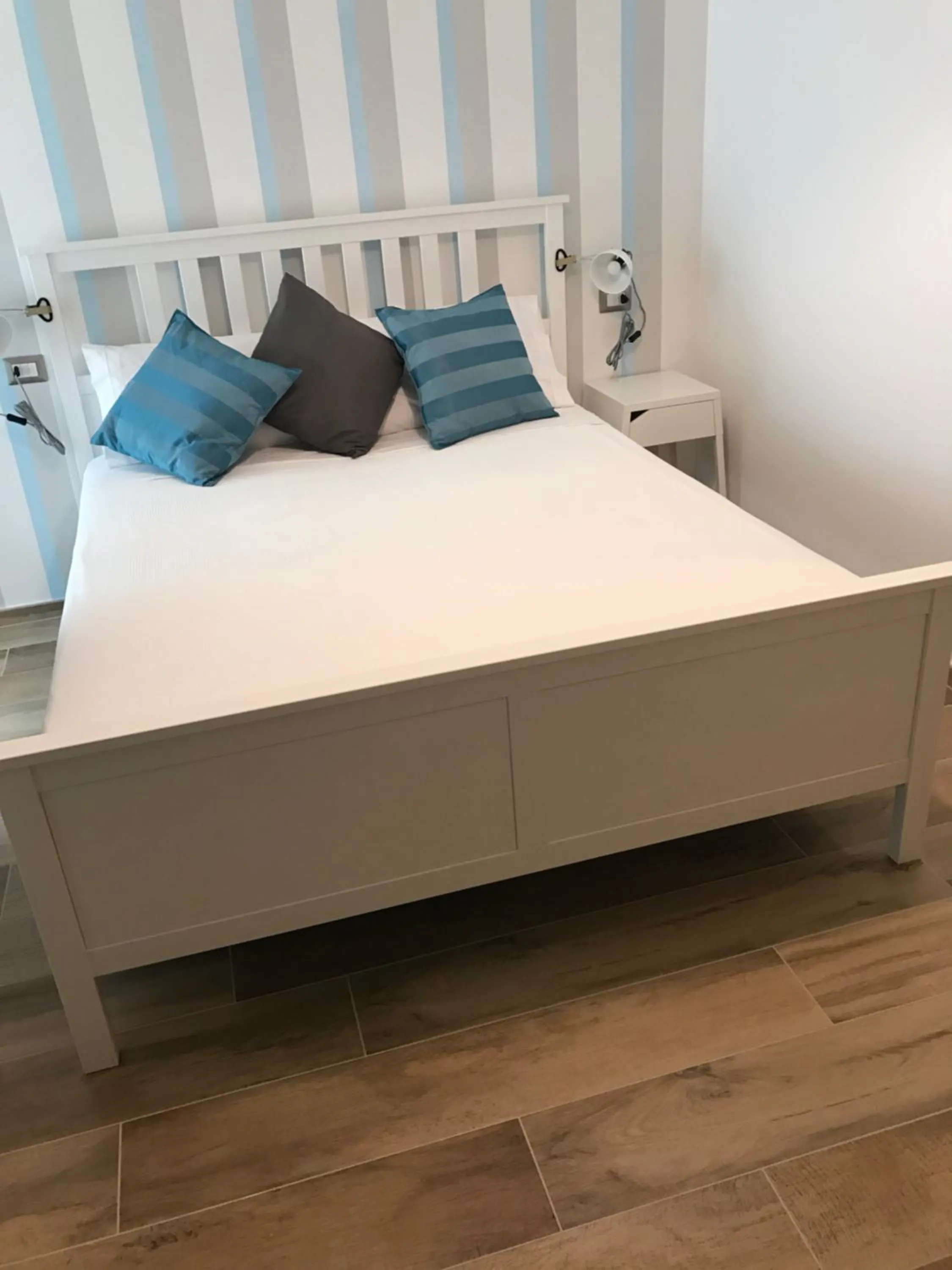 Photo of the whole room, Bed in B&B Quasi in centro