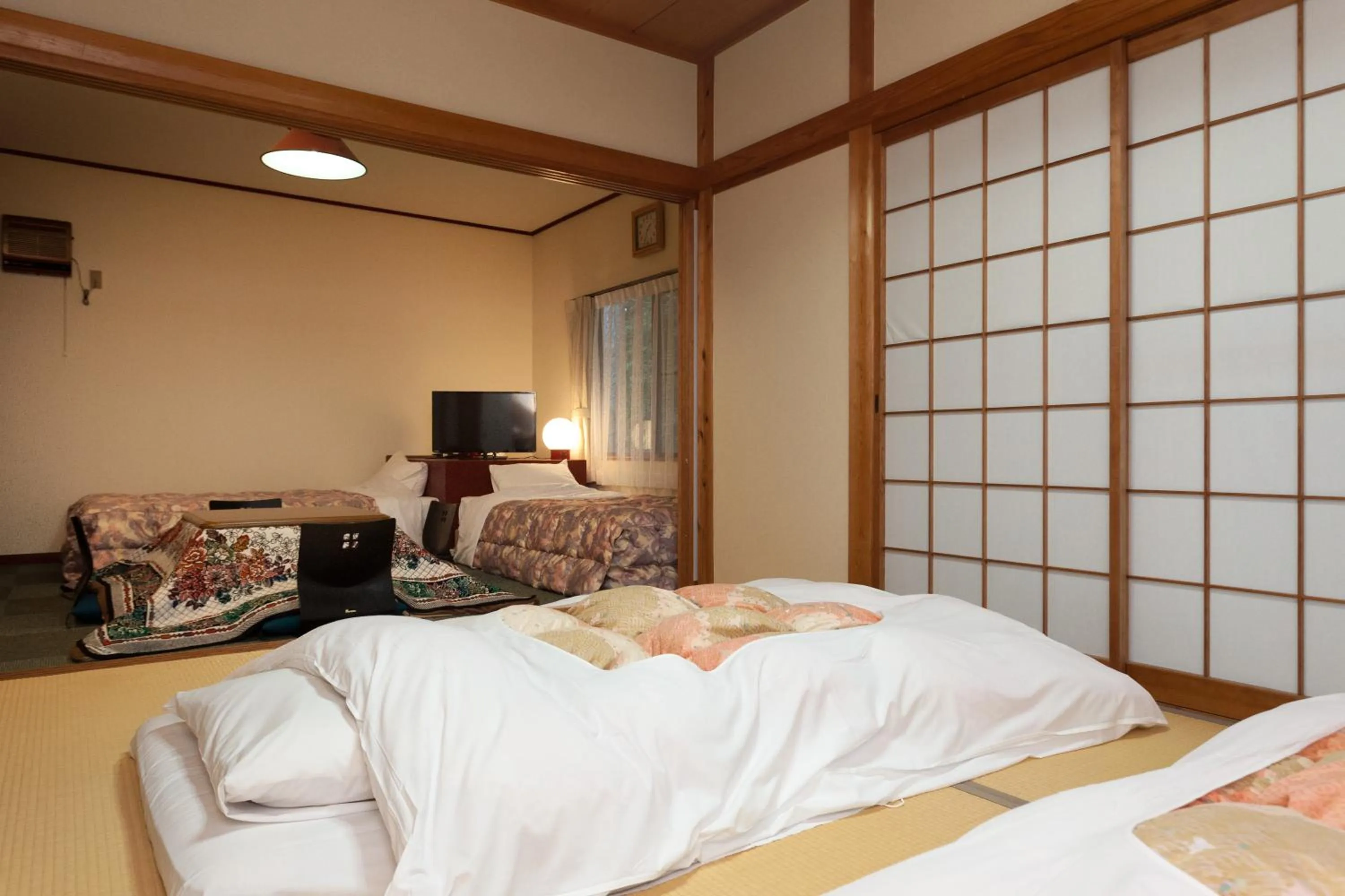 Photo of the whole room, Bed in Forest Hotel Rochefort