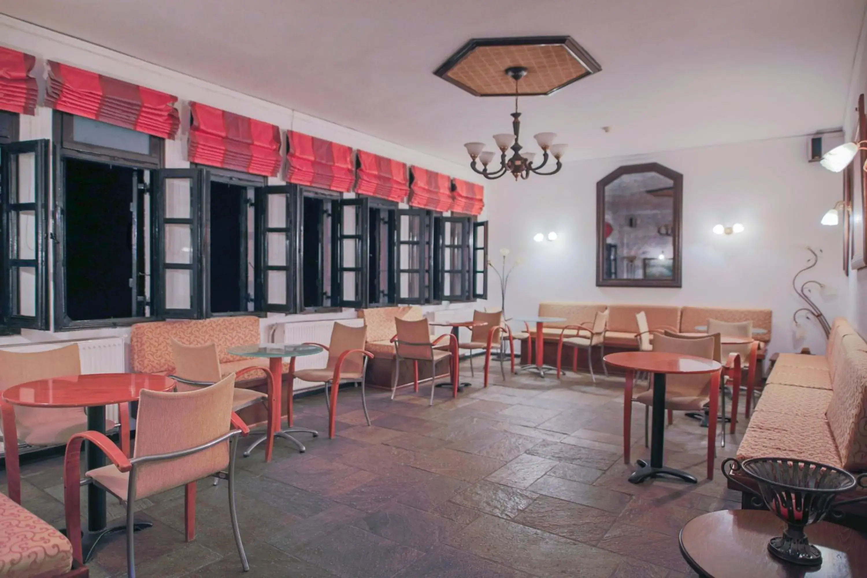 Lounge or bar in Pilio Sea Horizon Hotel Lounge or bar in Pilio Sea Horizon Hotel