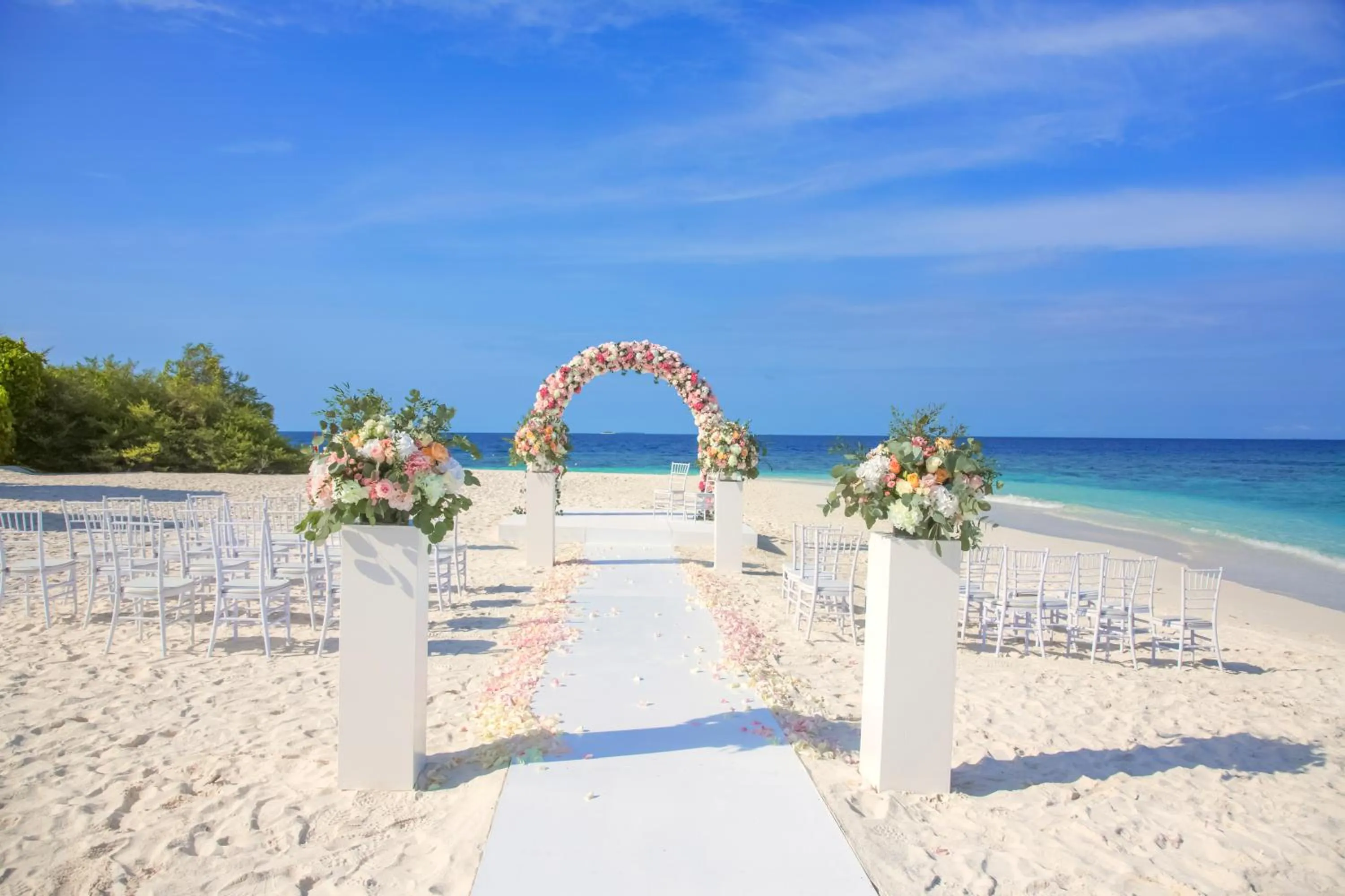wedding in Reethi Faru Resort