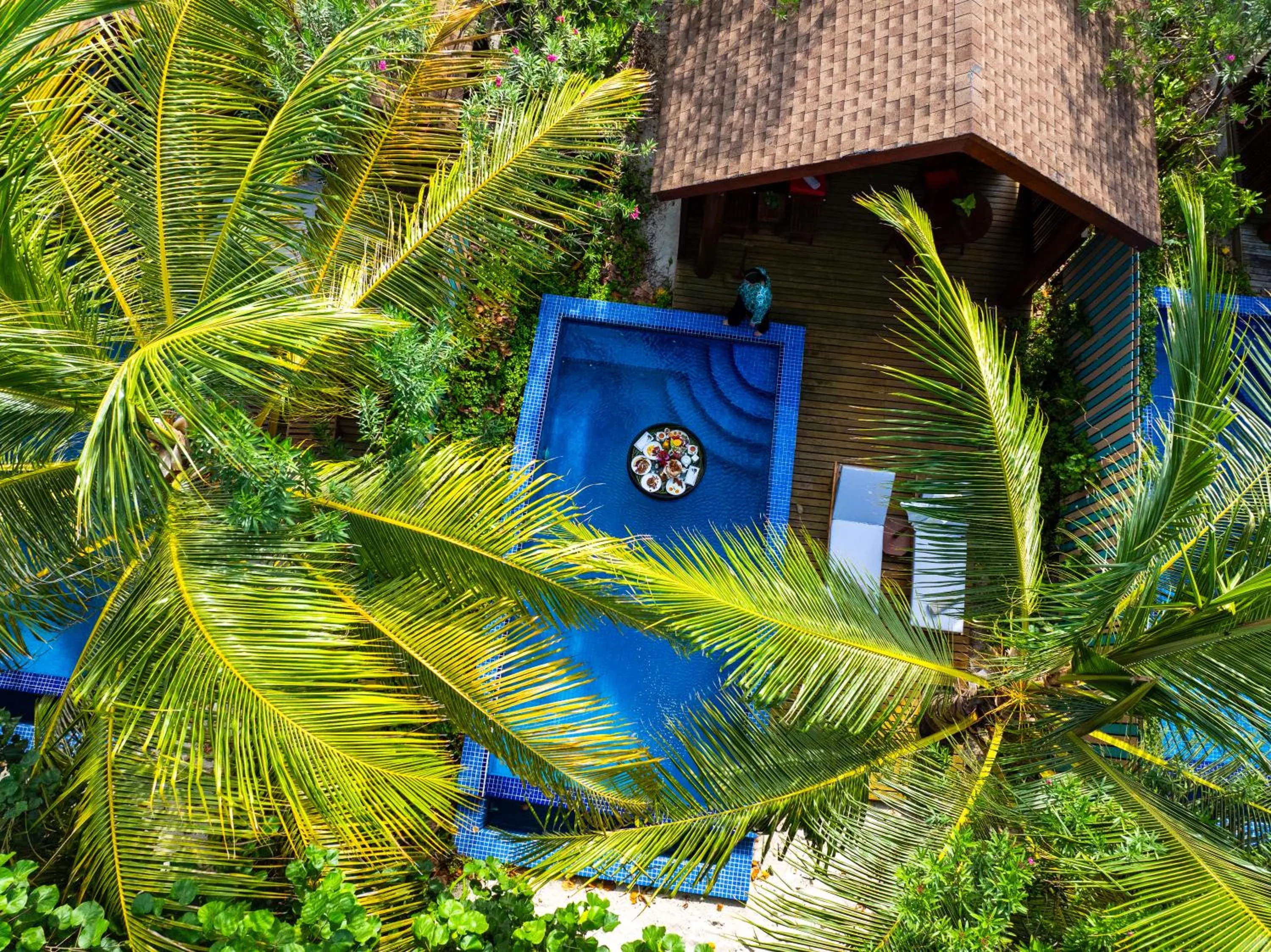 Pool view in Reethi Faru Resort