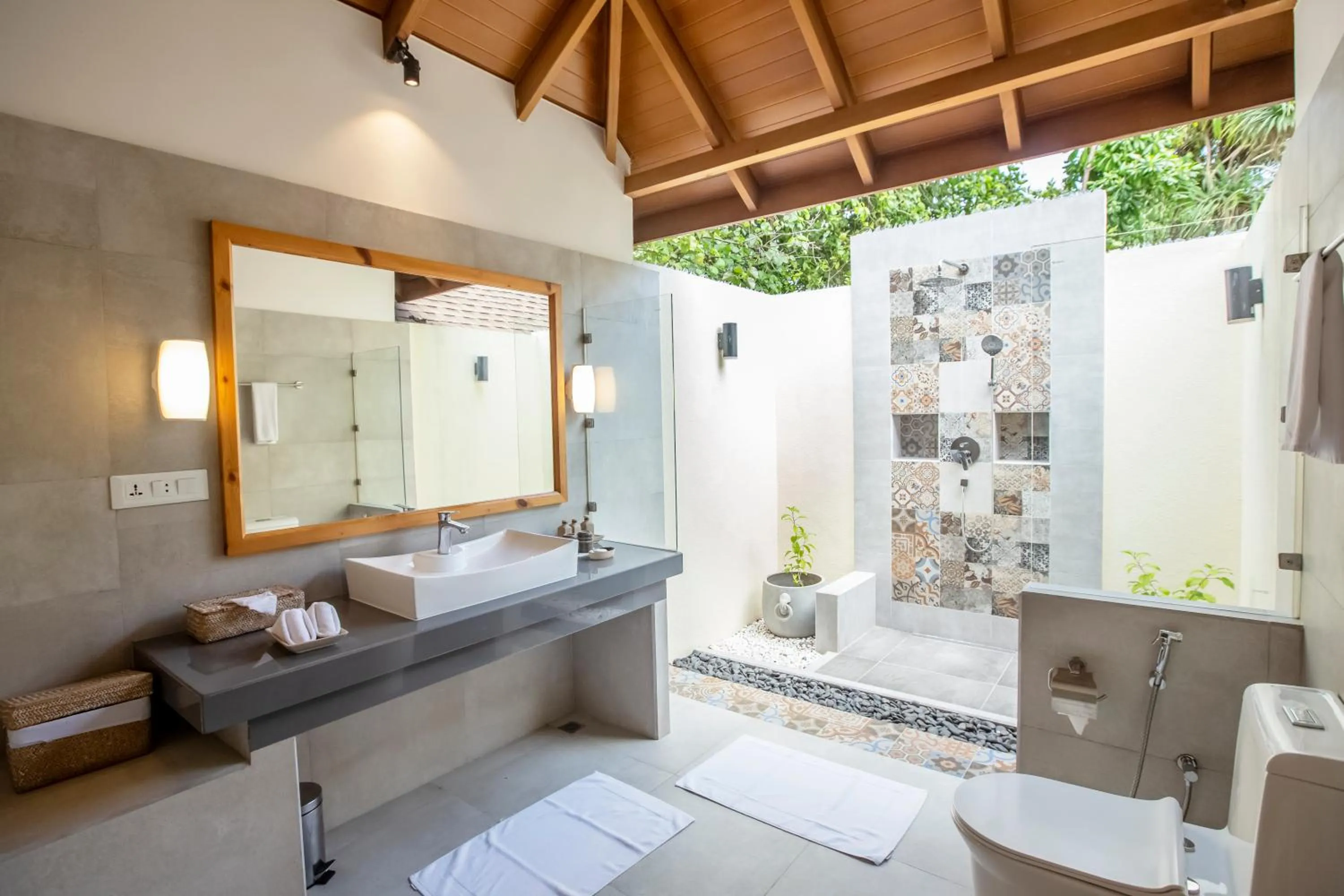 Bathroom in Reethi Faru Resort