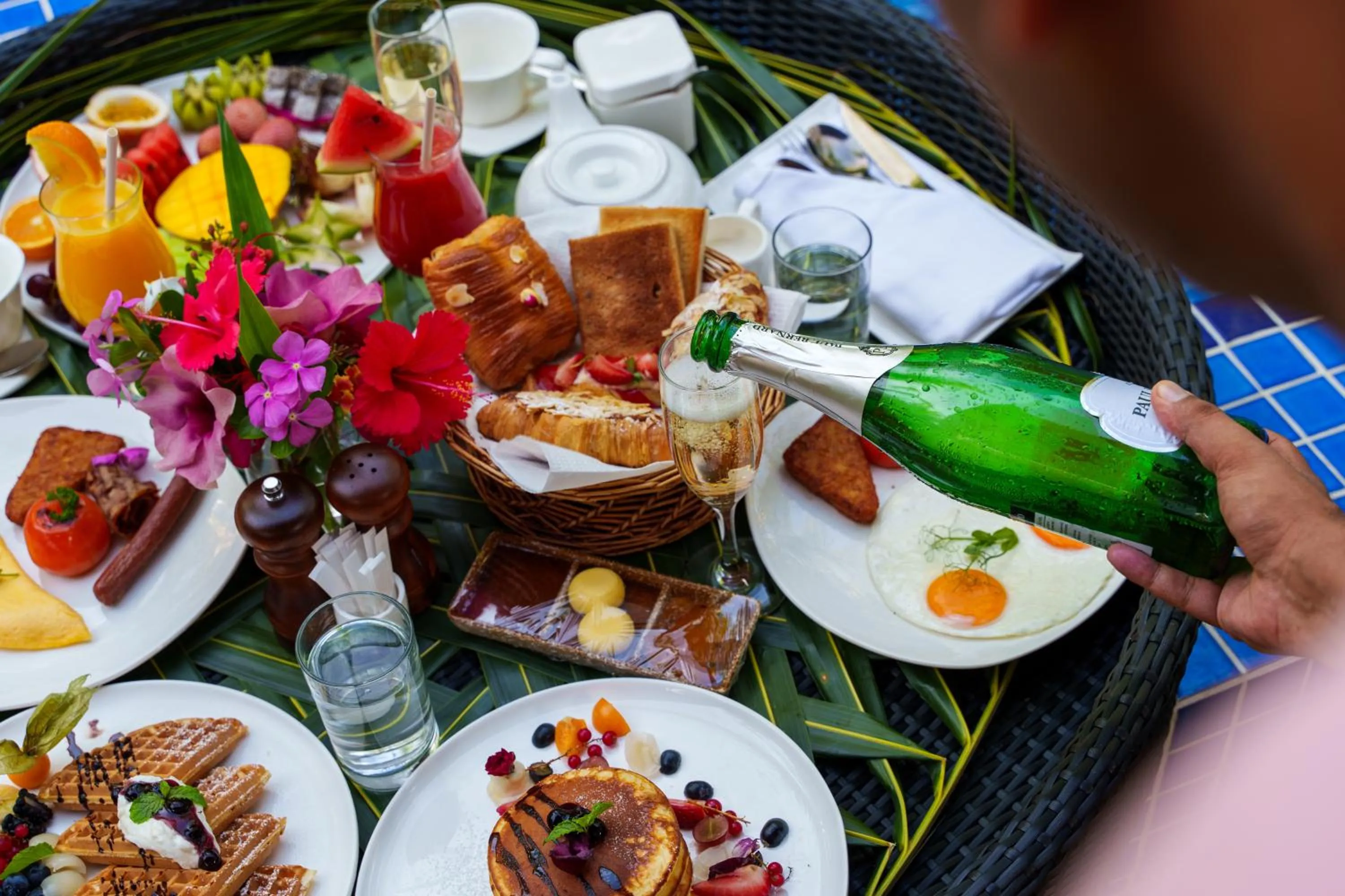 Food and drinks in Reethi Faru Resort