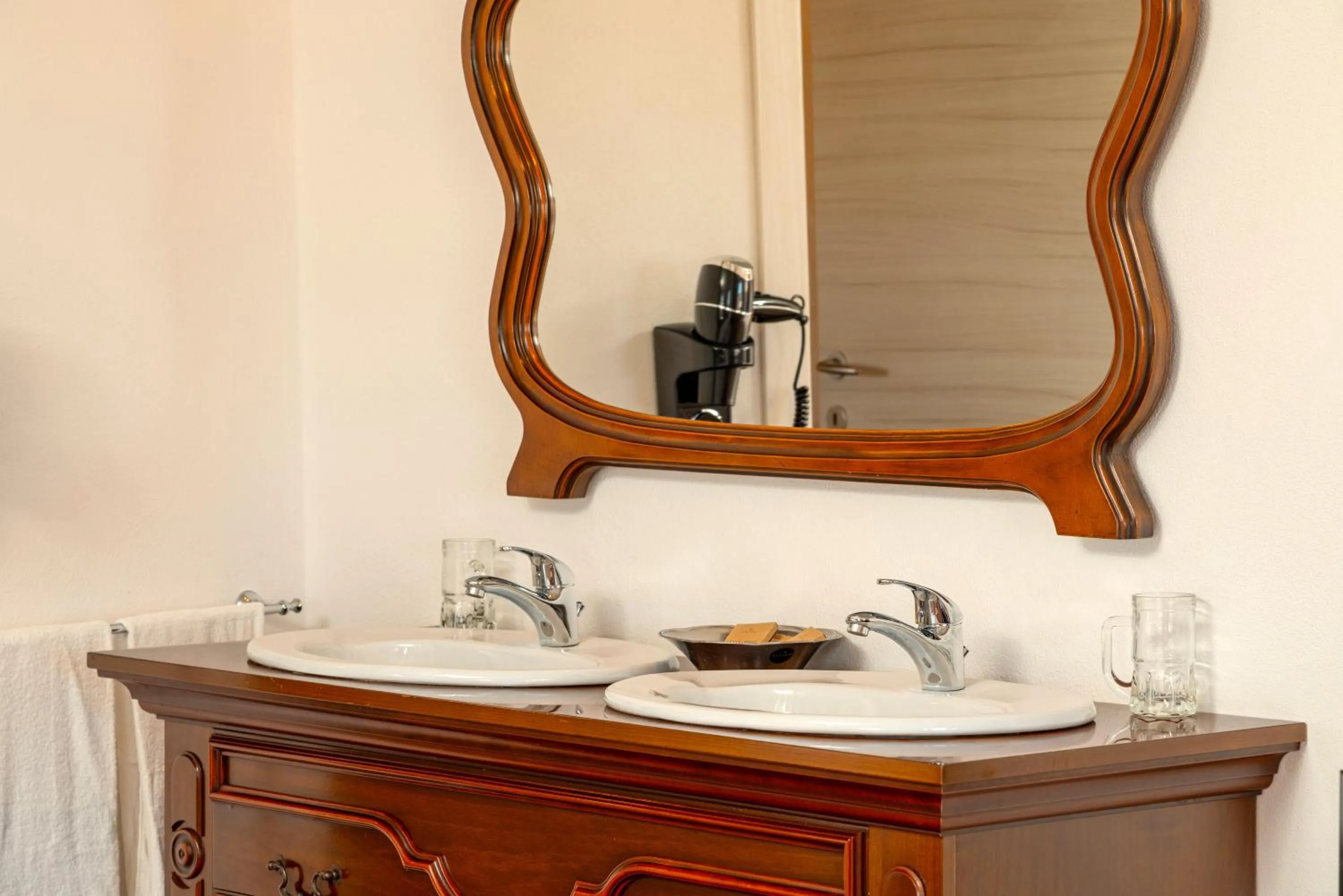 Albergo Diffuso Mannois