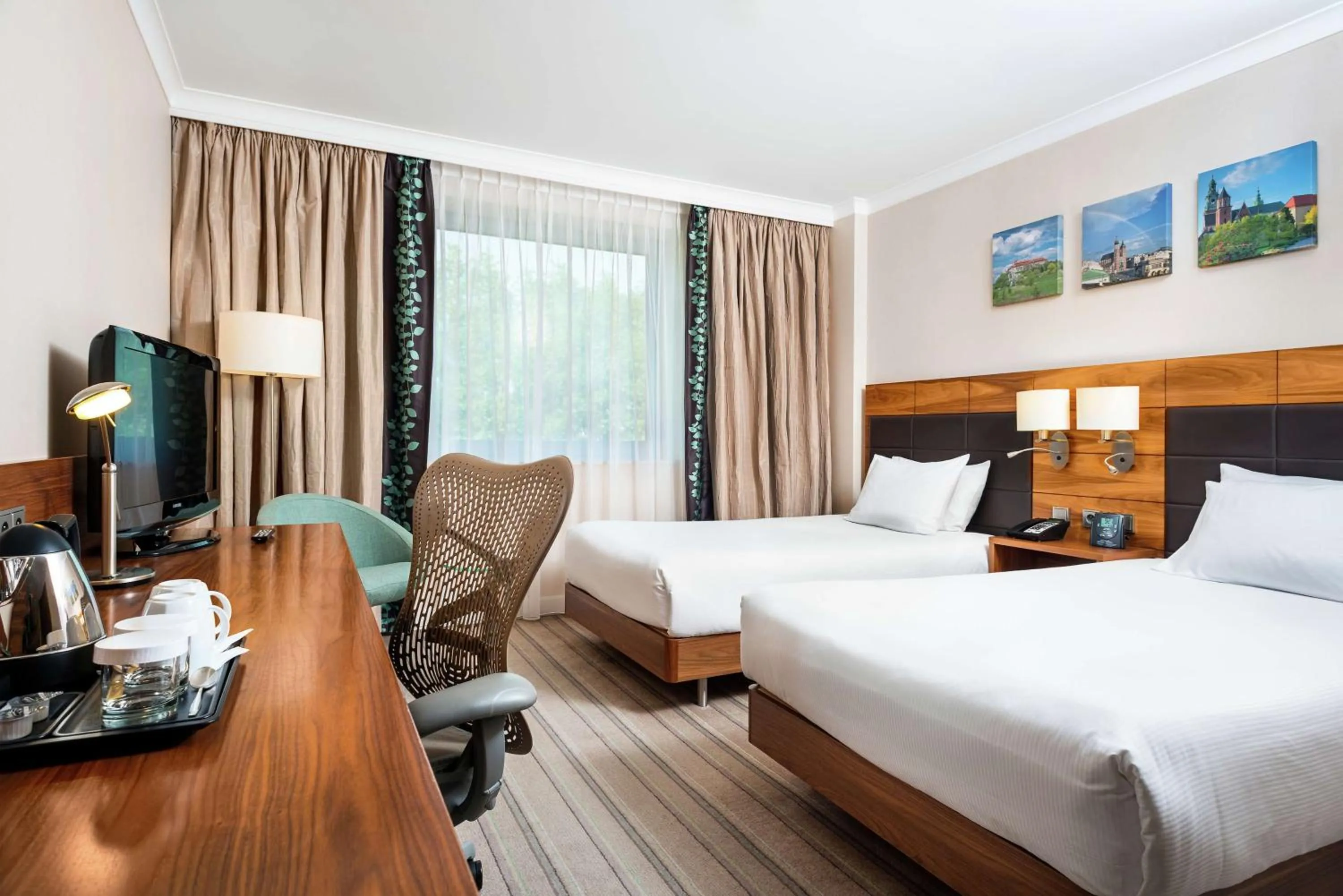 Bedroom, Bed in Hilton Garden Inn Krakow