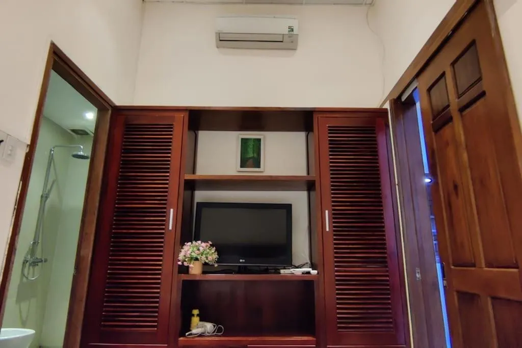 wardrobe in Banyan Villa Nha Trang