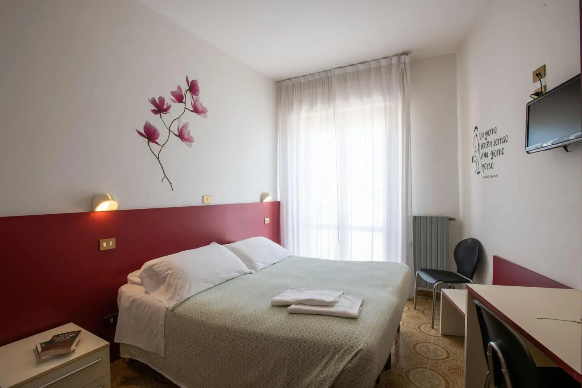 Comfort Double Room in Eco-Hotel Edy Comfort Double Room in Eco-Hotel Edy