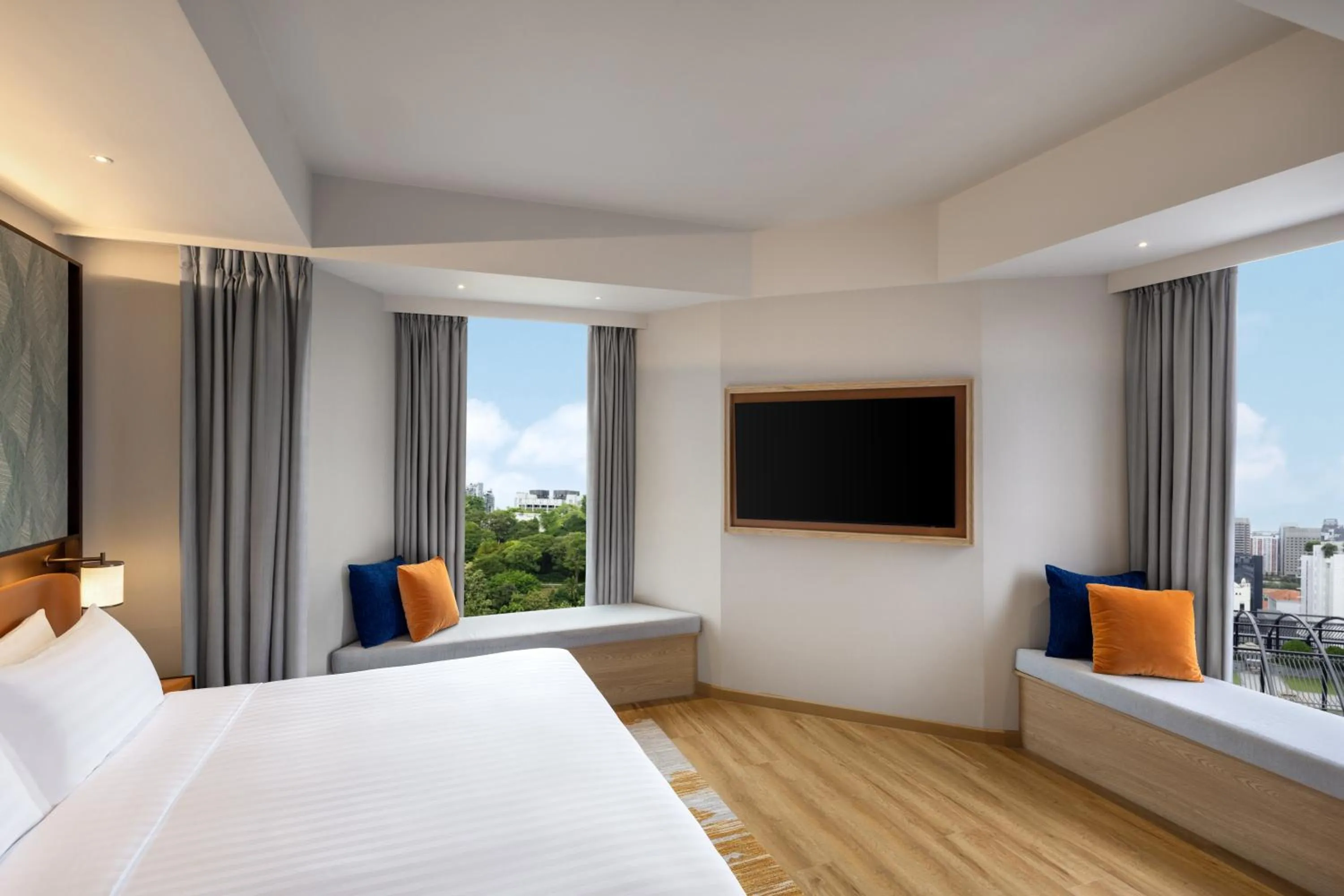 Bedroom, Bed in Wyndham Singapore Hotel