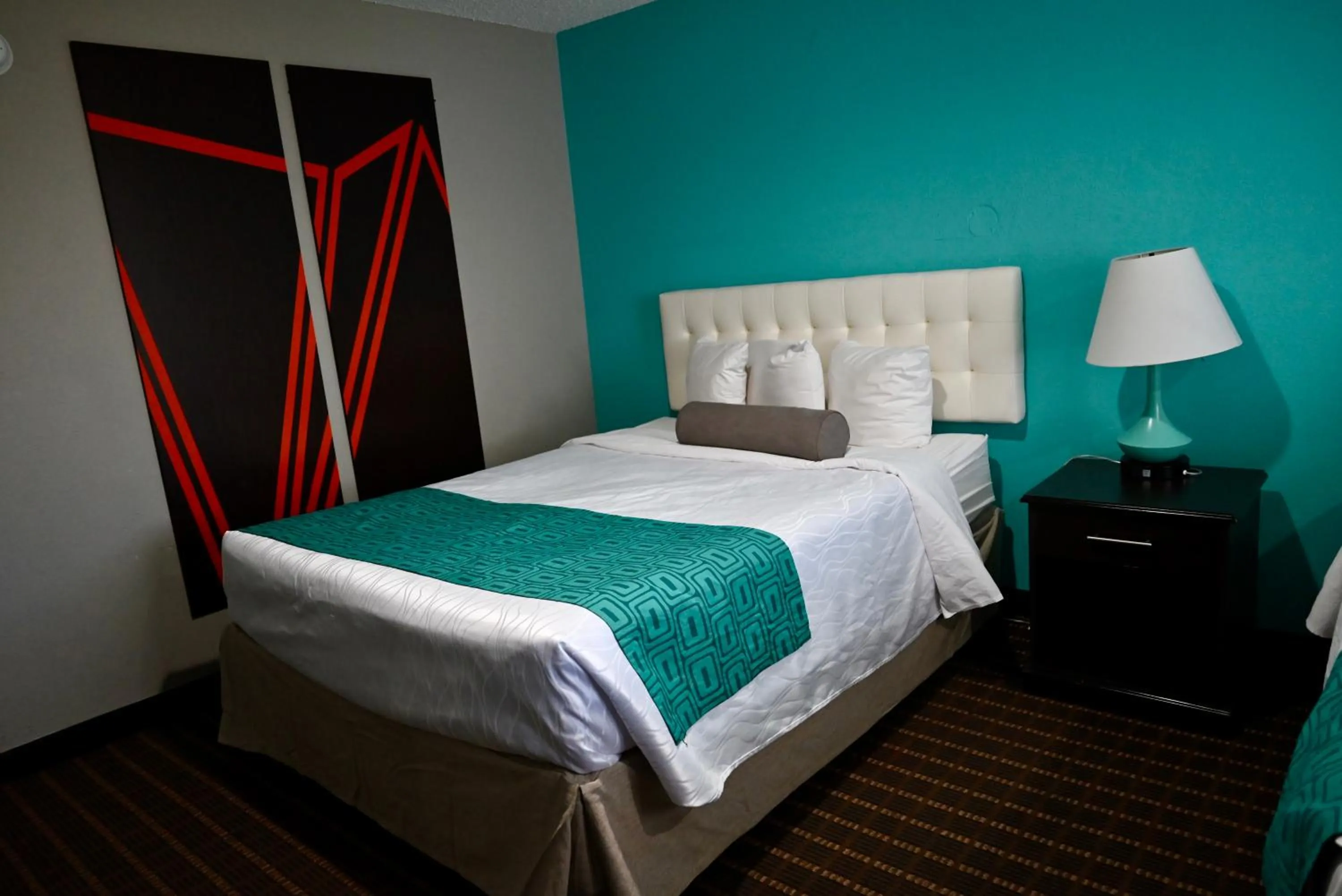 Bedroom, Bed in Howard Johnson by Wyndham Near Schlitterbahn