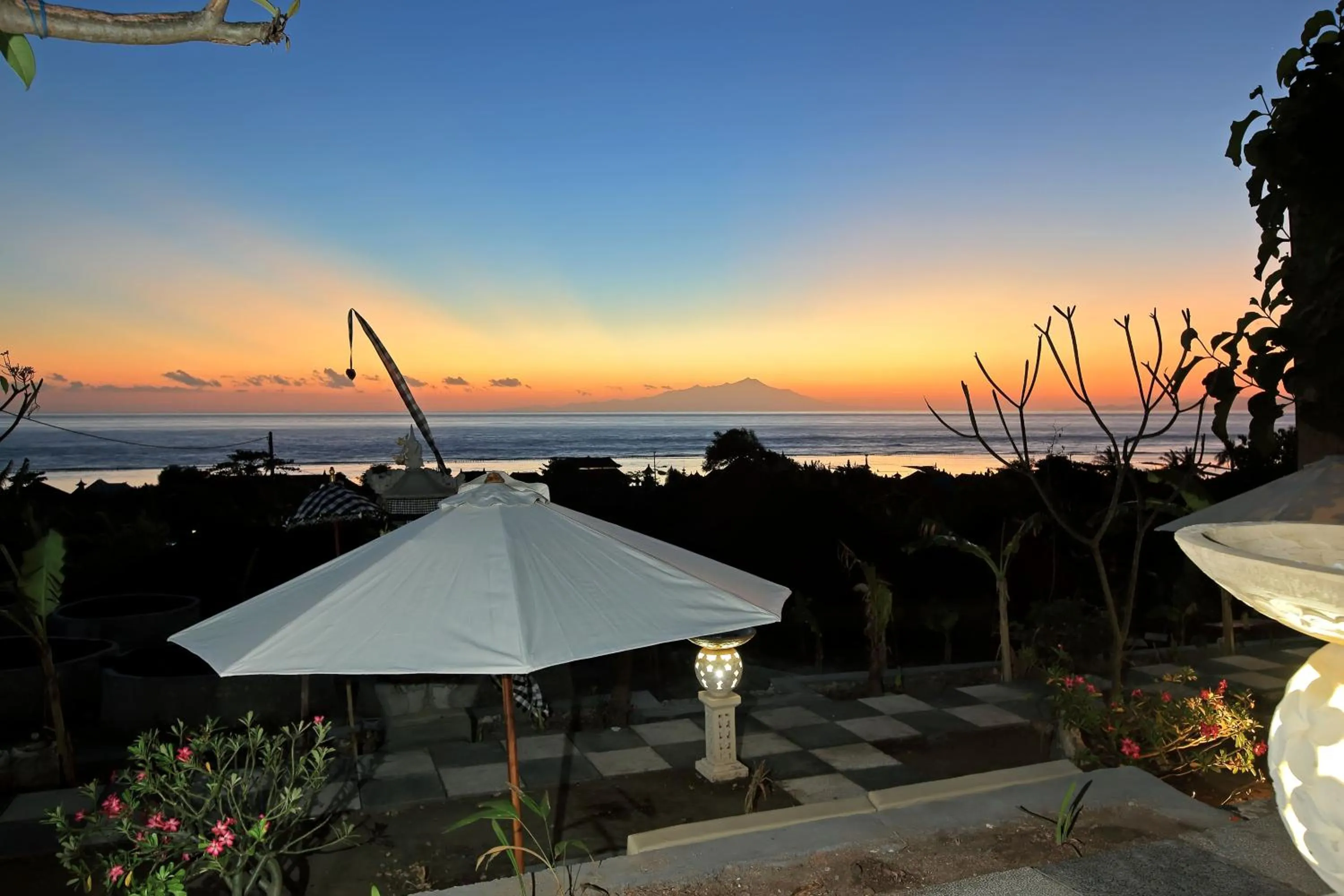 Balcony/Terrace in Kabeh Jati Garden Villa & Restaurant