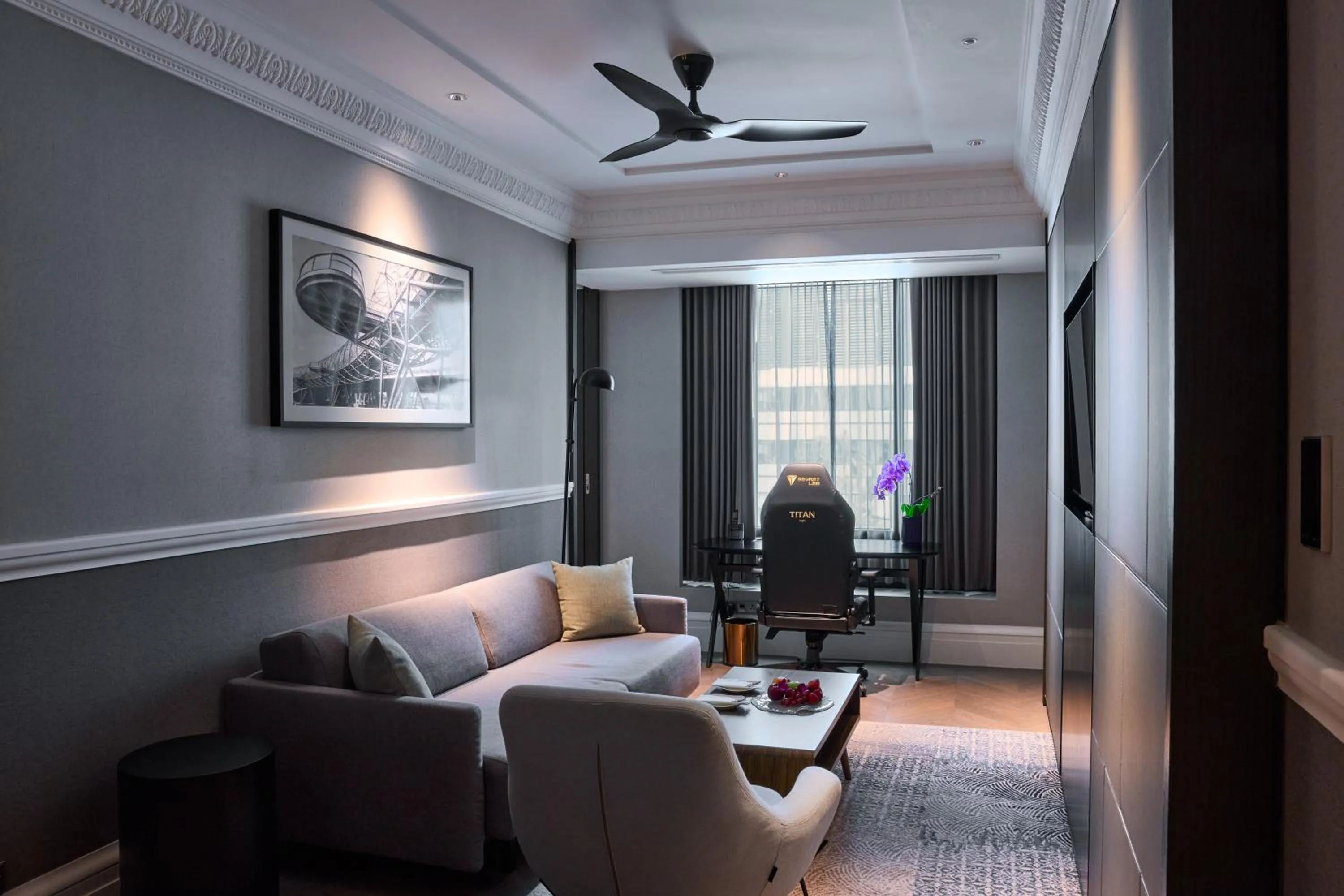 Living room in Grand Park City Hall