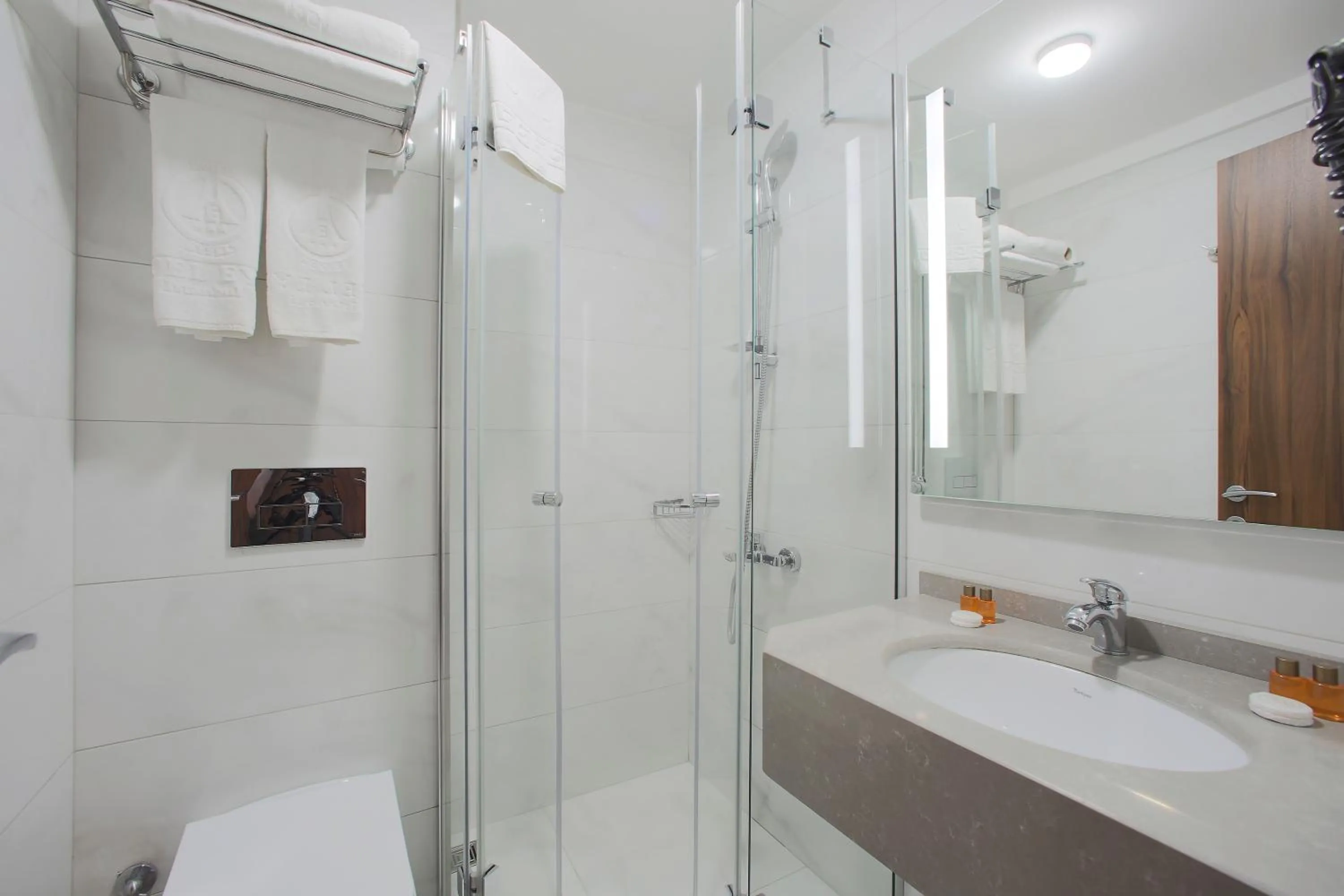 Bathroom in Hotel Eyfel