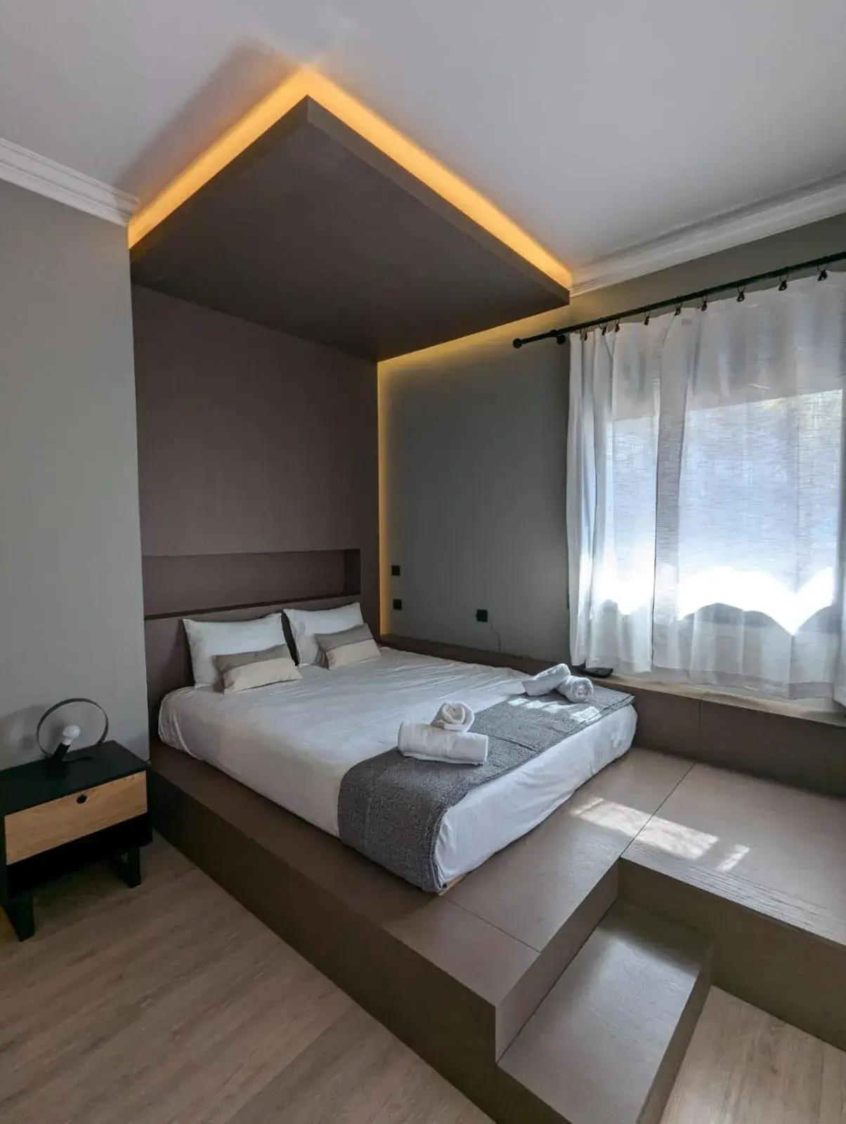 Bed in Be My Guest Athens Bed in Be My Guest Athens