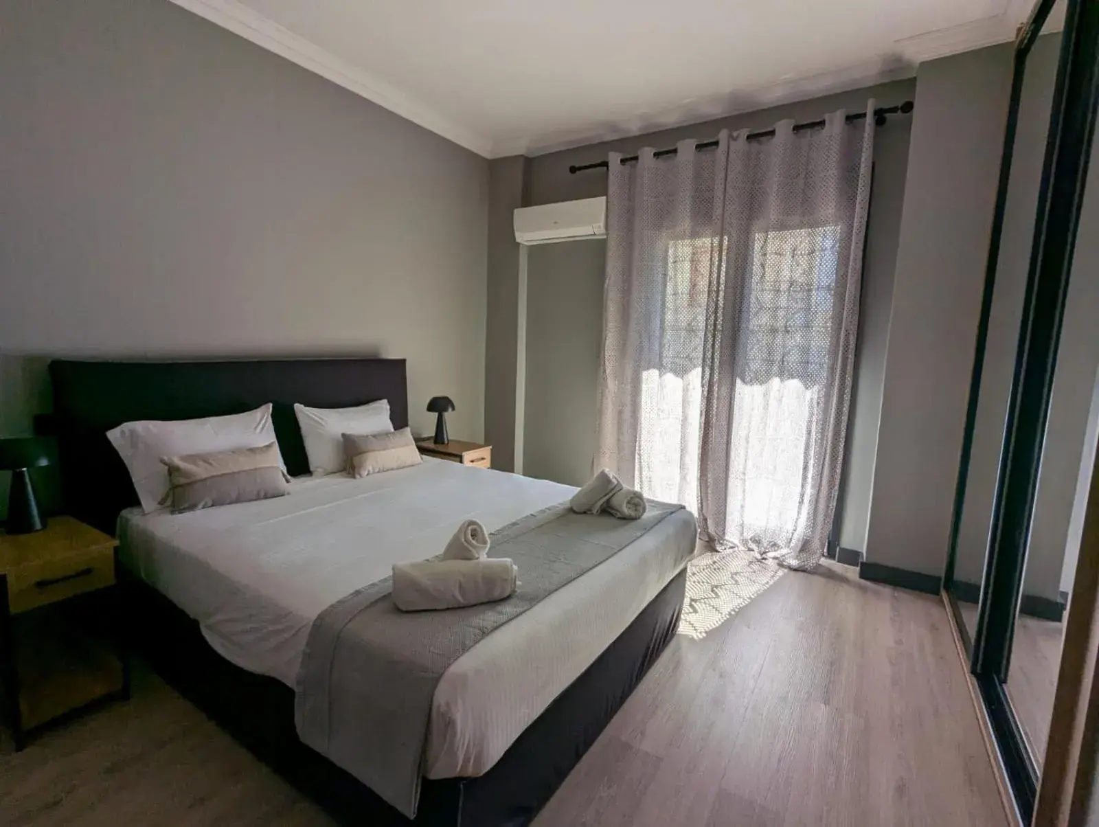 Bed in Be My Guest Athens Bed in Be My Guest Athens