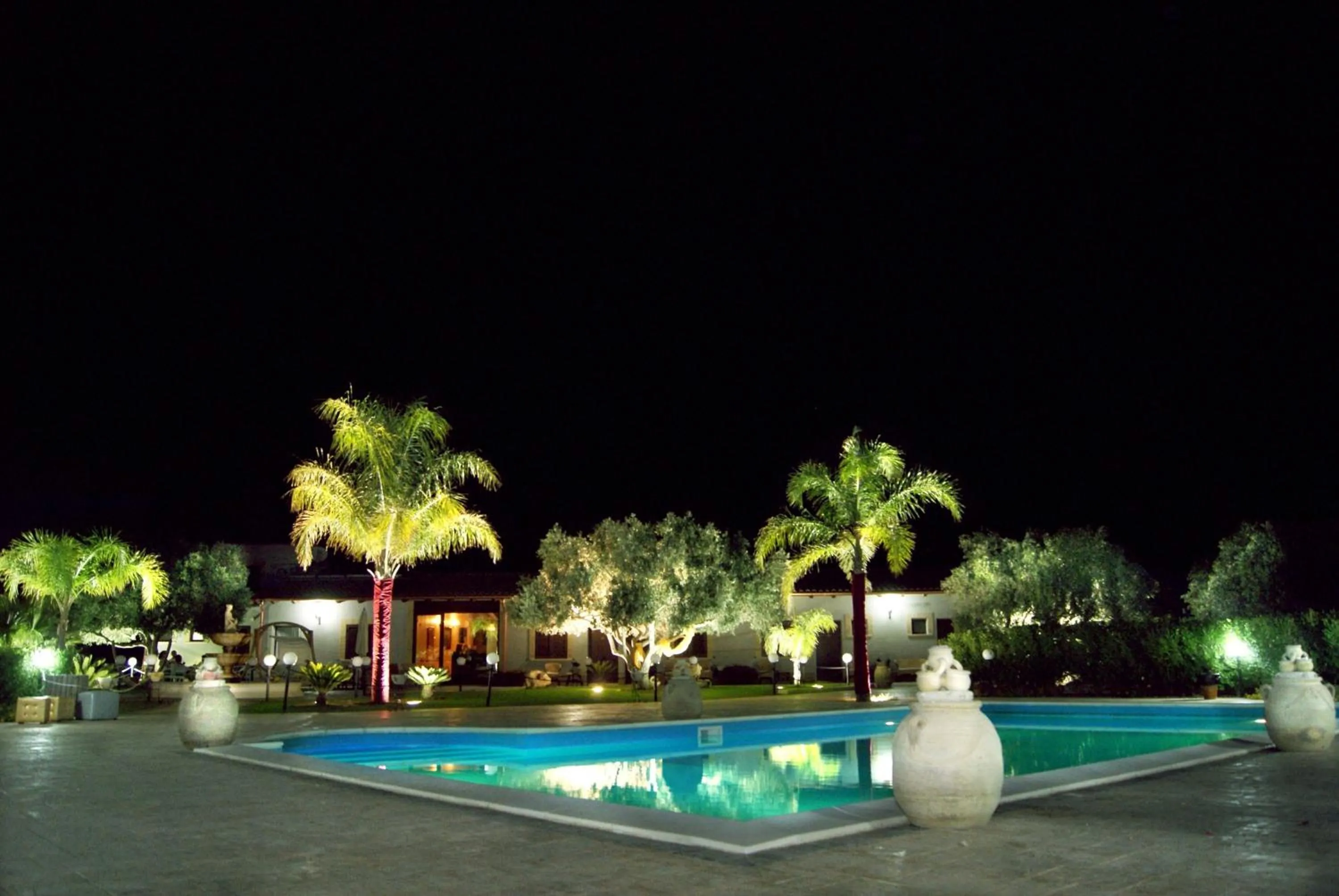 Night in Villa Alisia
