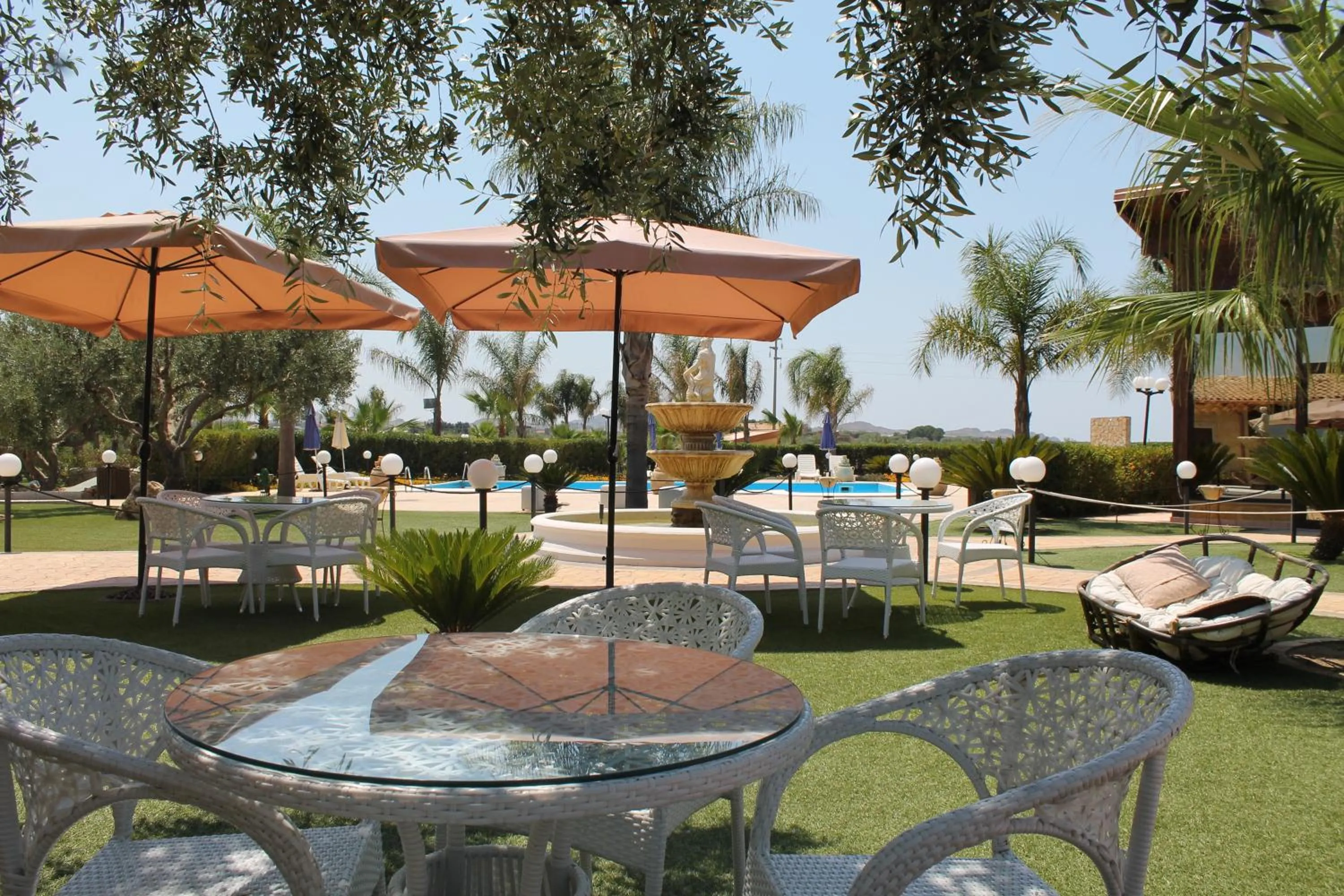 Banquet/Function facilities in Villa Alisia