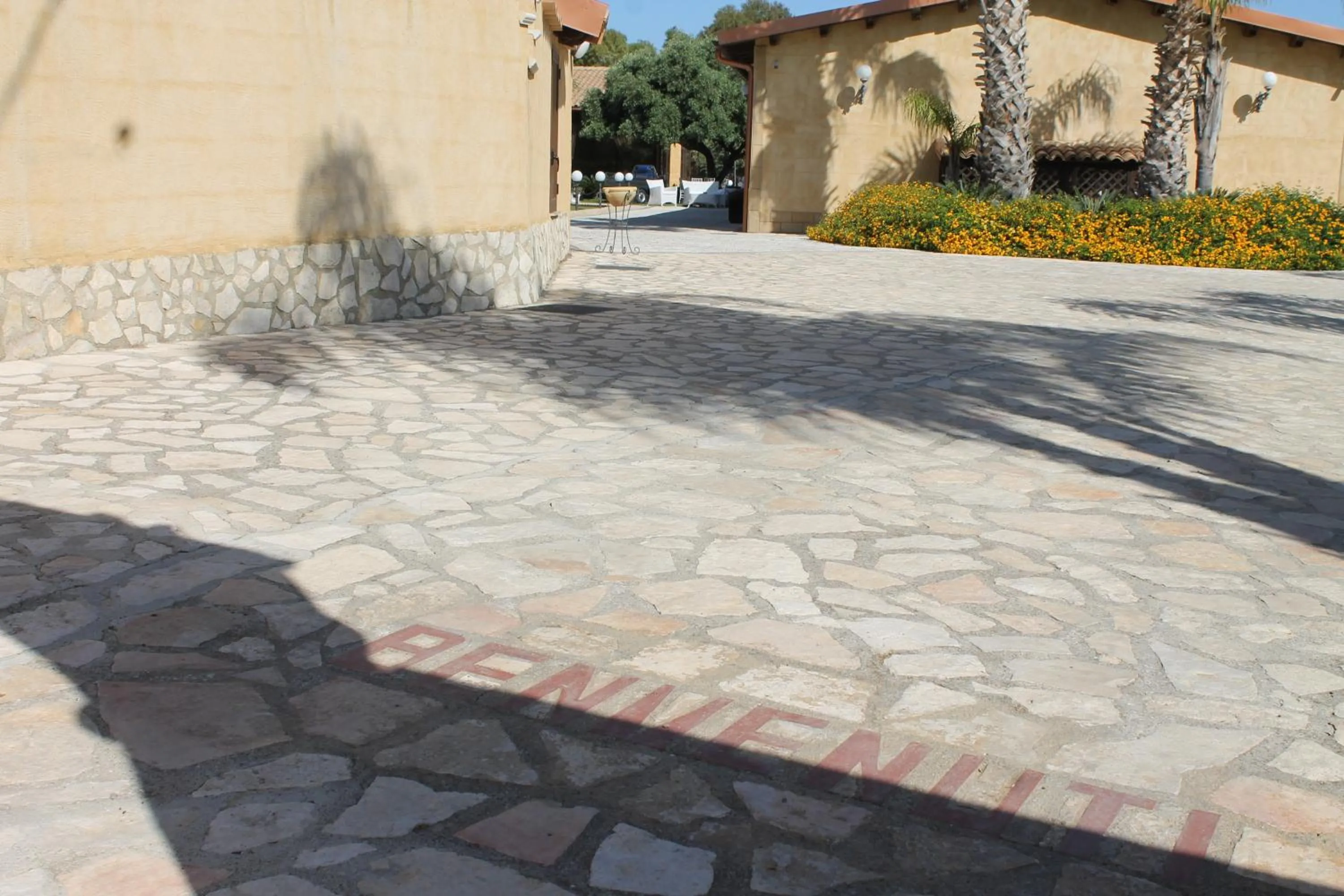 Facade/entrance in Villa Alisia