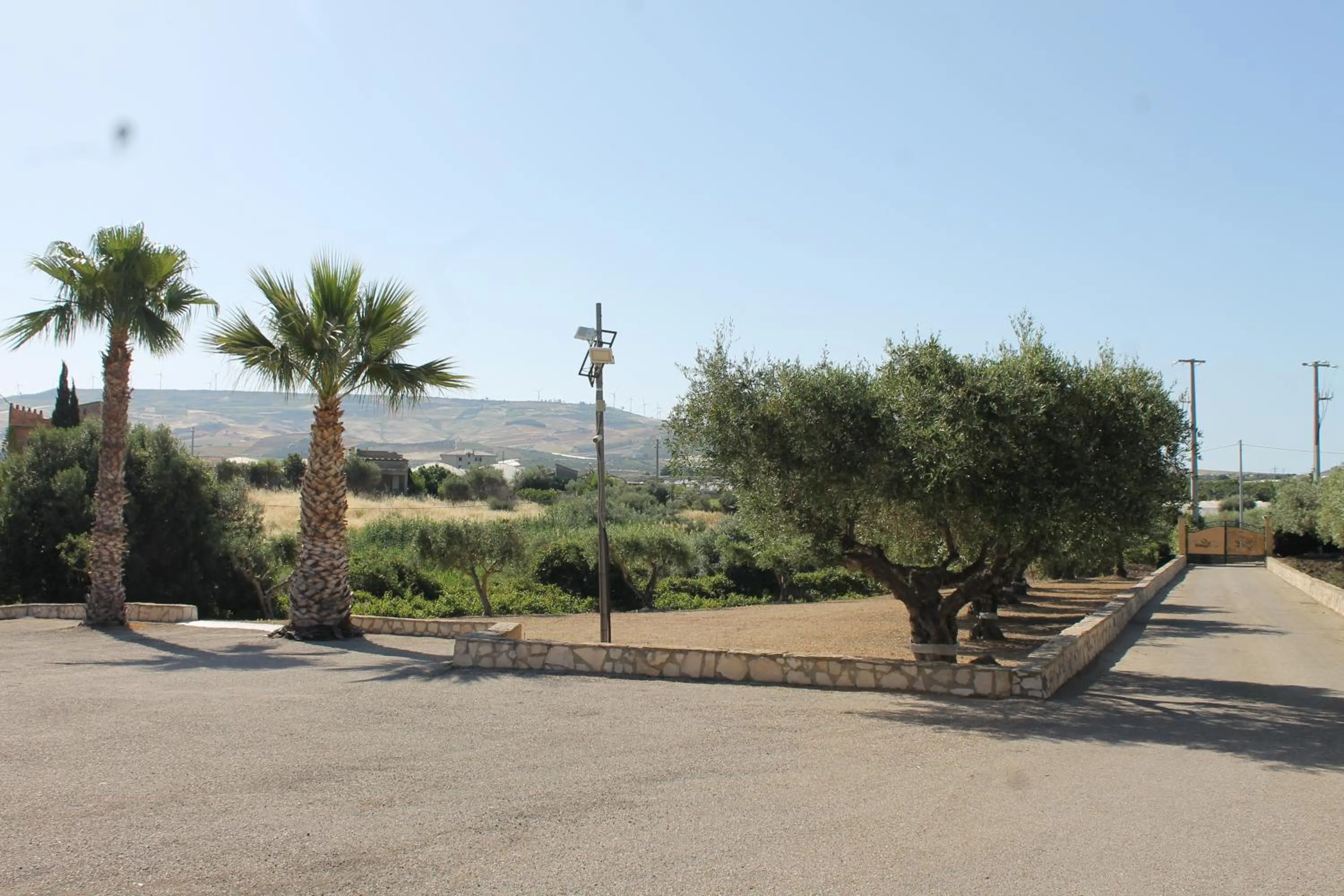 Parking in Villa Alisia