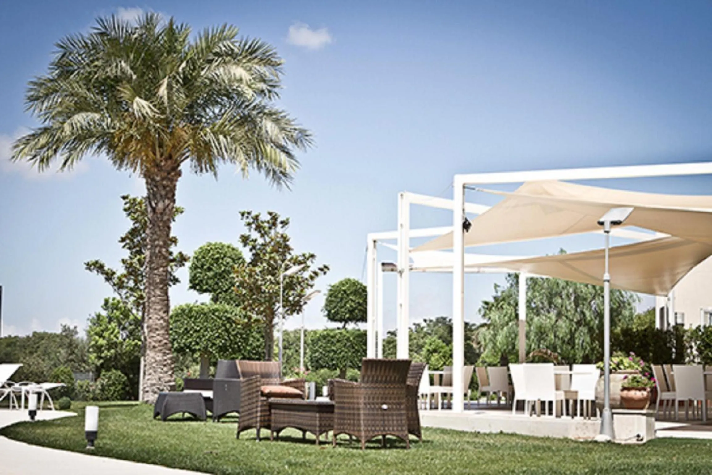 Restaurant/places to eat in Modica Palace Hotel