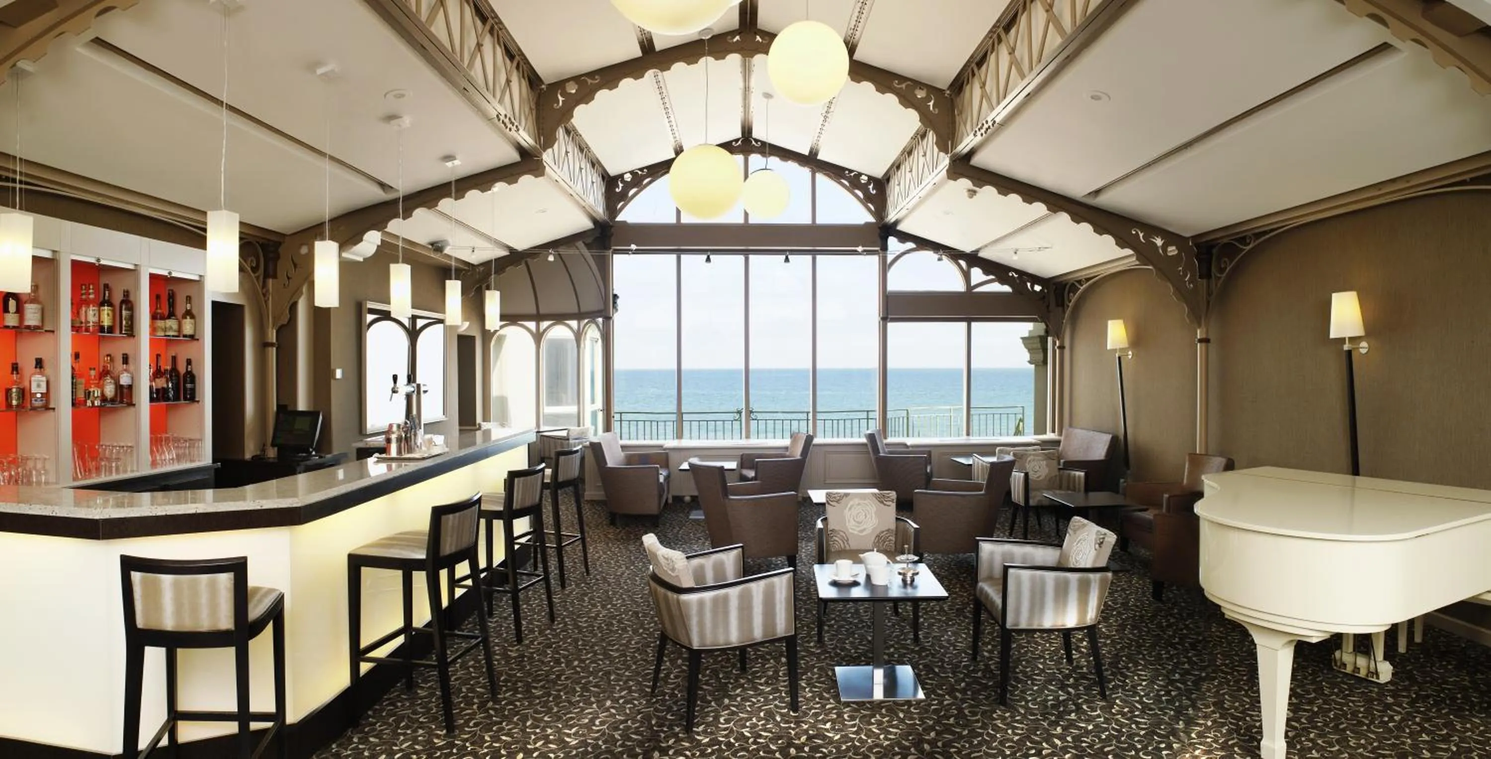 Lounge or bar in Résidence Neptunia