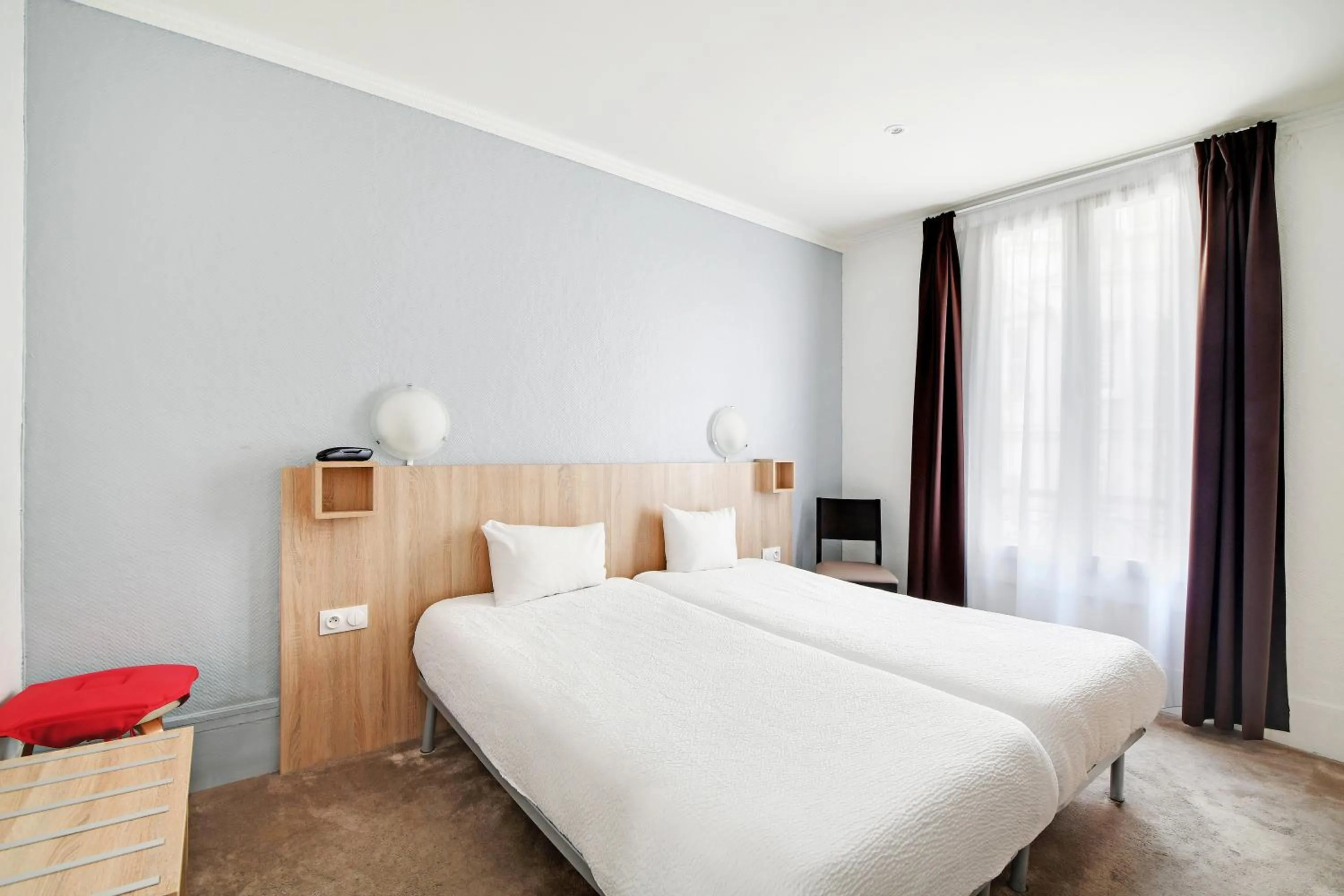 Bedroom, Bed in Altona