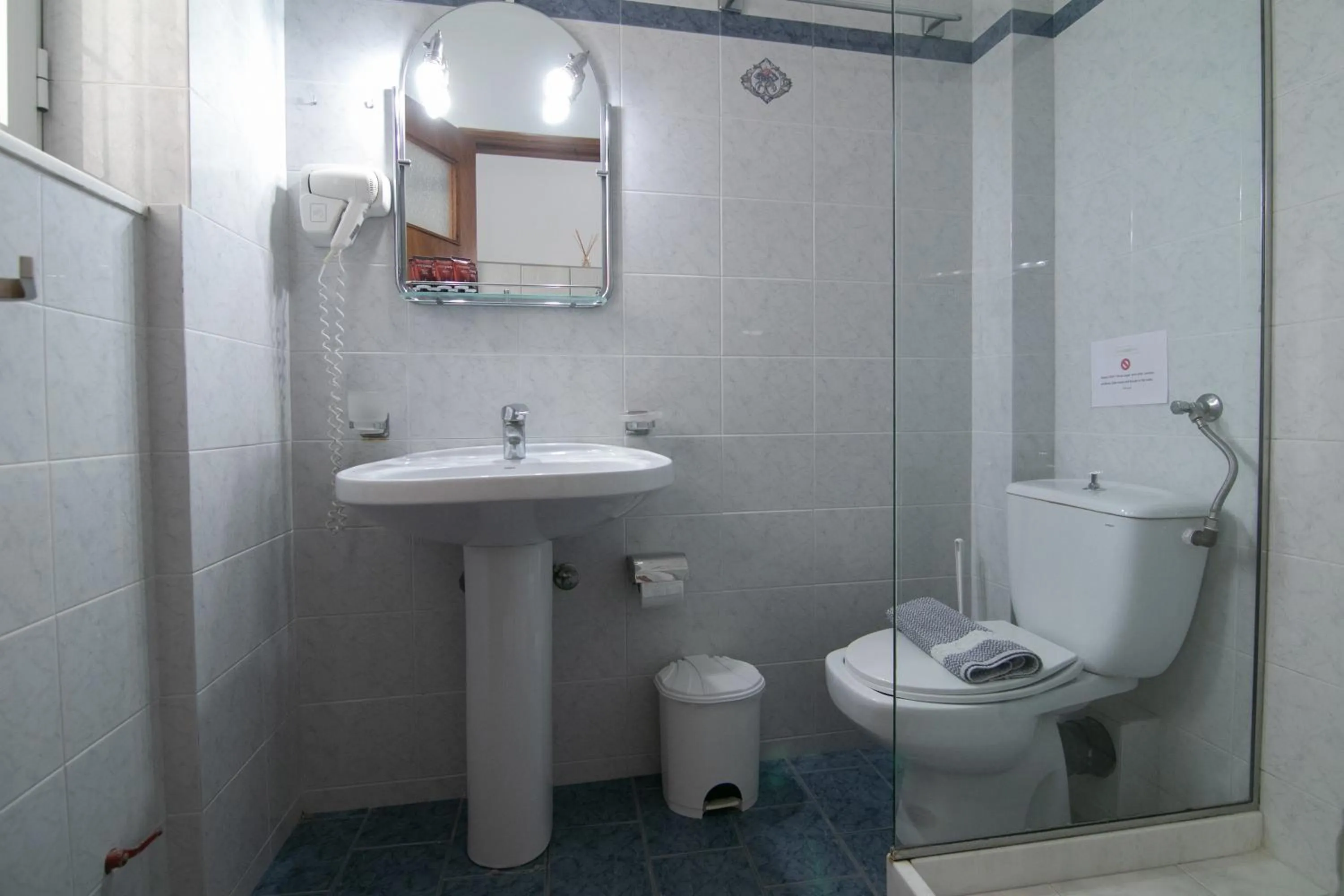 Malvasia Corner Studios - ex Romeo's House