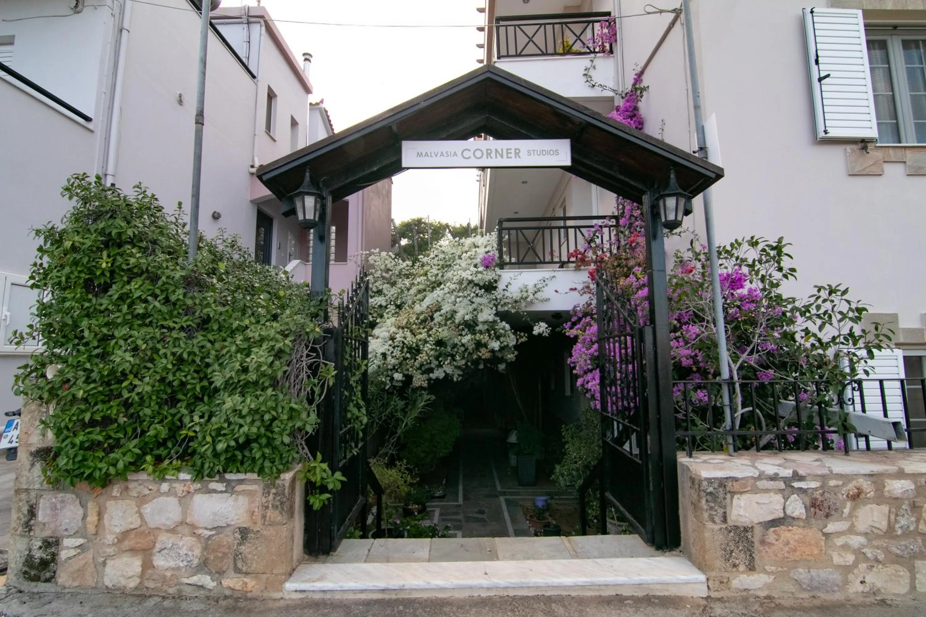 Property building in Malvasia Corner Studios - ex Romeo's House