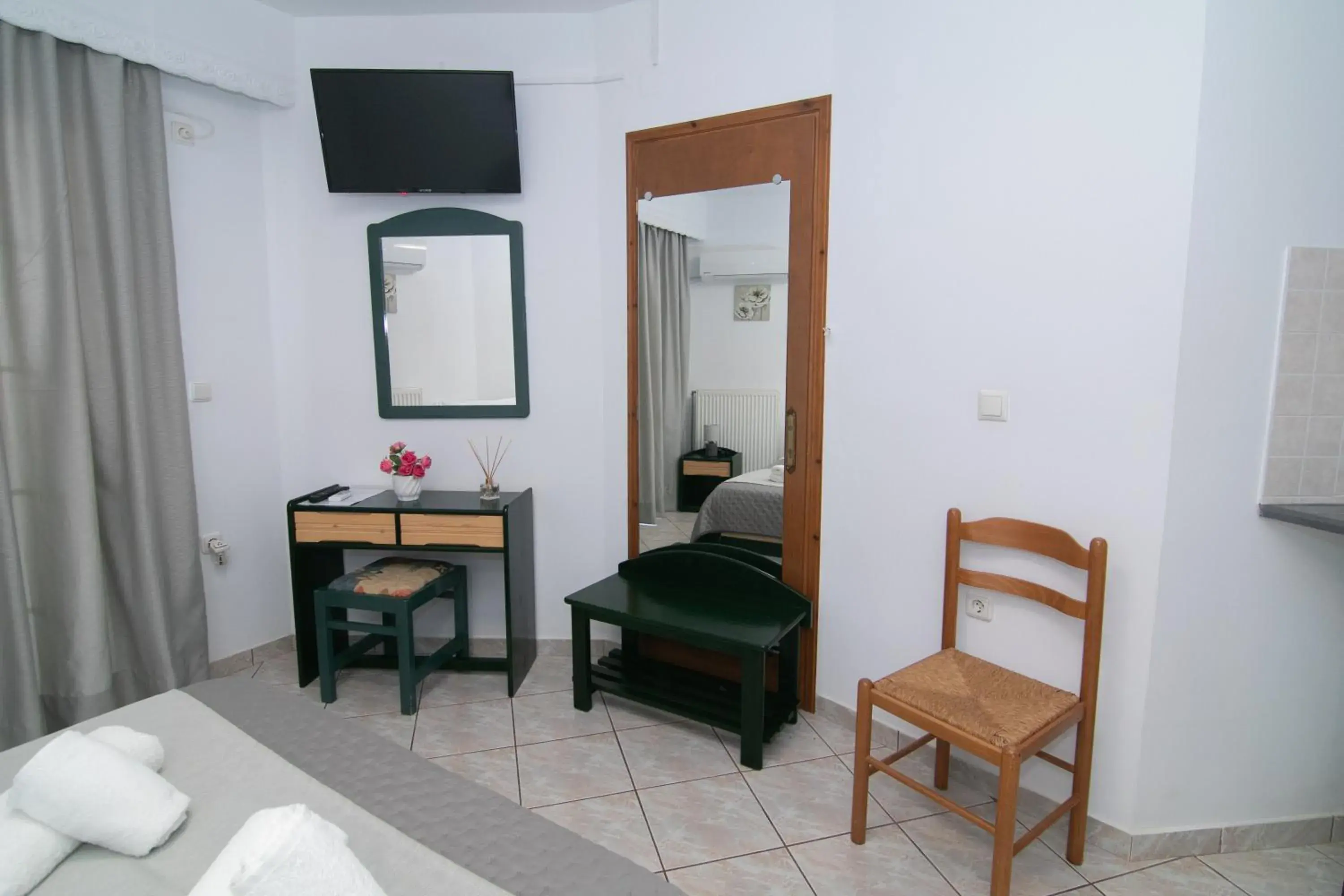 Superior Studio in Malvasia Corner Studios - ex Romeo's House Superior Studio in Malvasia Corner Studios - ex Romeo's House