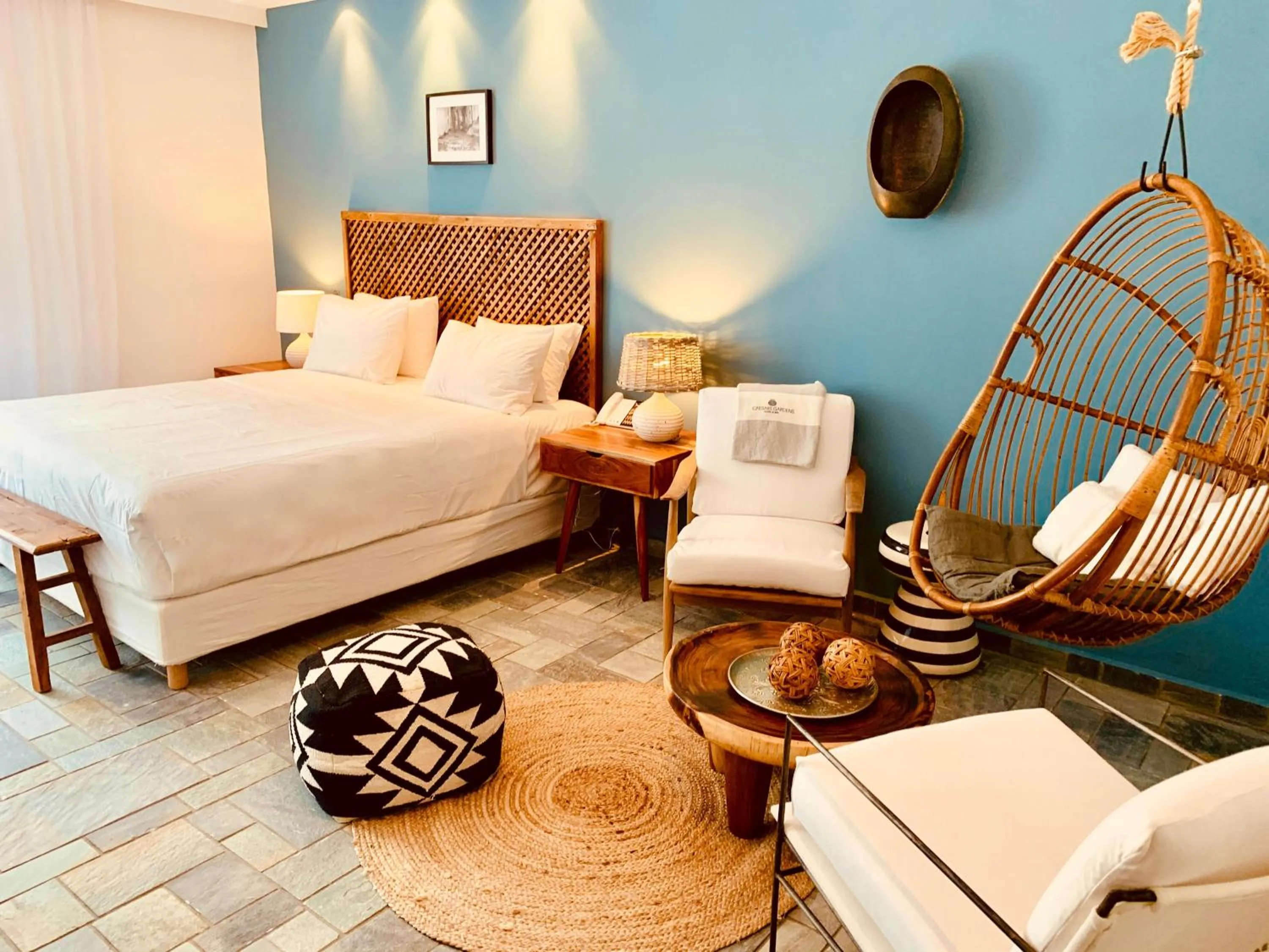 Photo of the whole room, Bed in Caesars Gardens Hotel & Spa - Adults Only