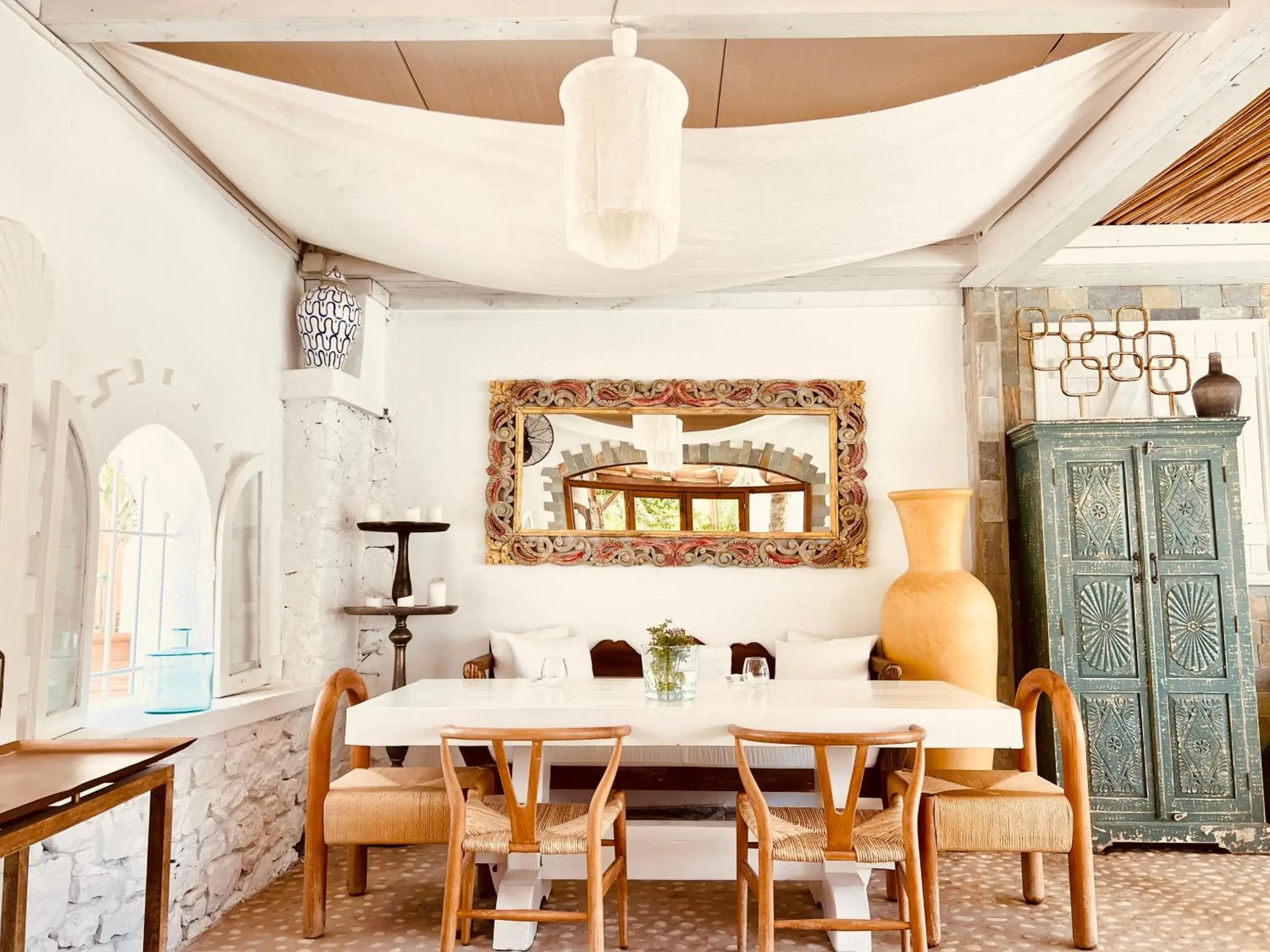 Restaurant/places to eat in Caesars Gardens Hotel & Spa - Adults Only Restaurant/places to eat in Caesars Gardens Hotel & Spa - Adults Only