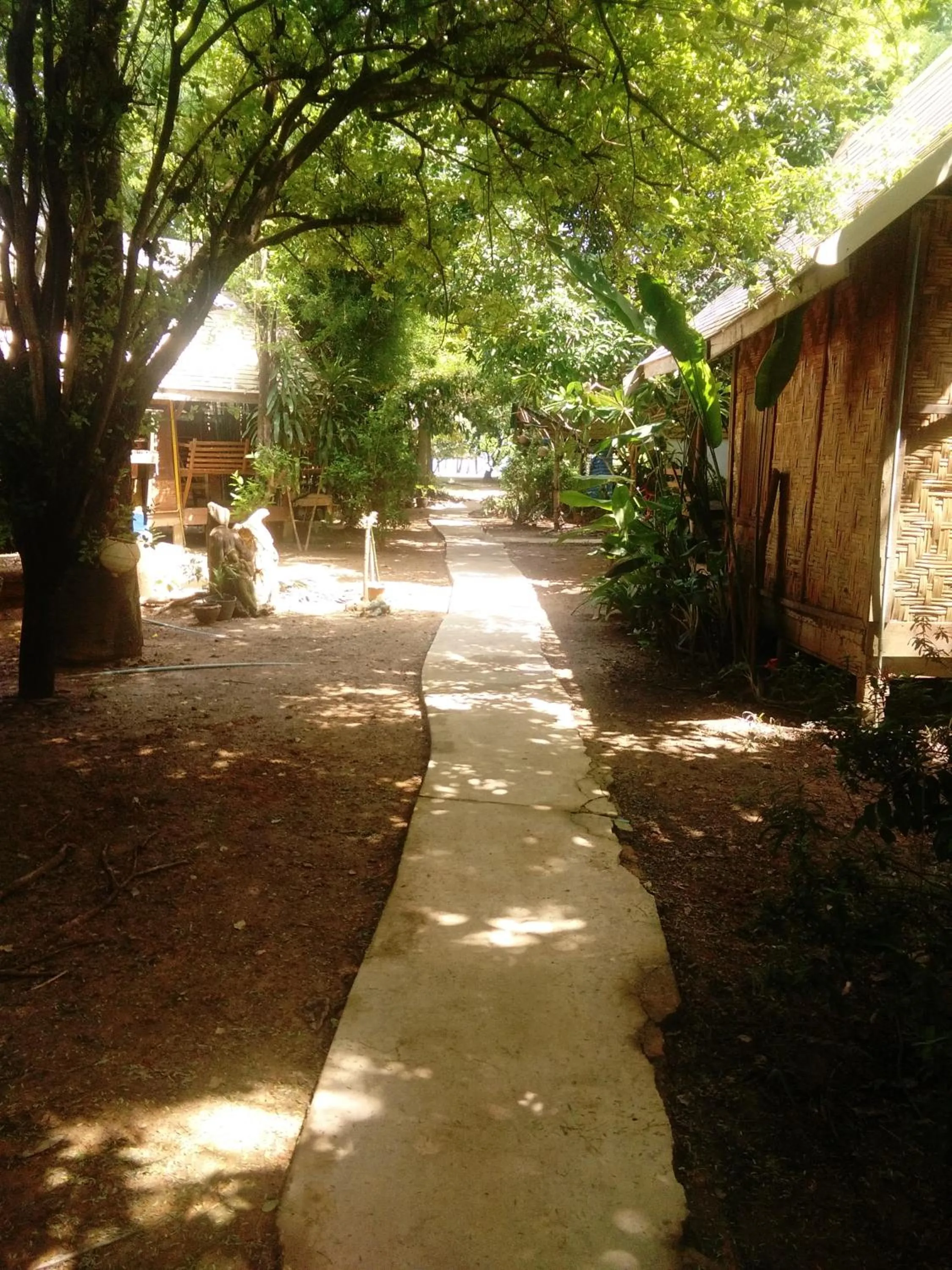 Garden in Sanctuary Lanta